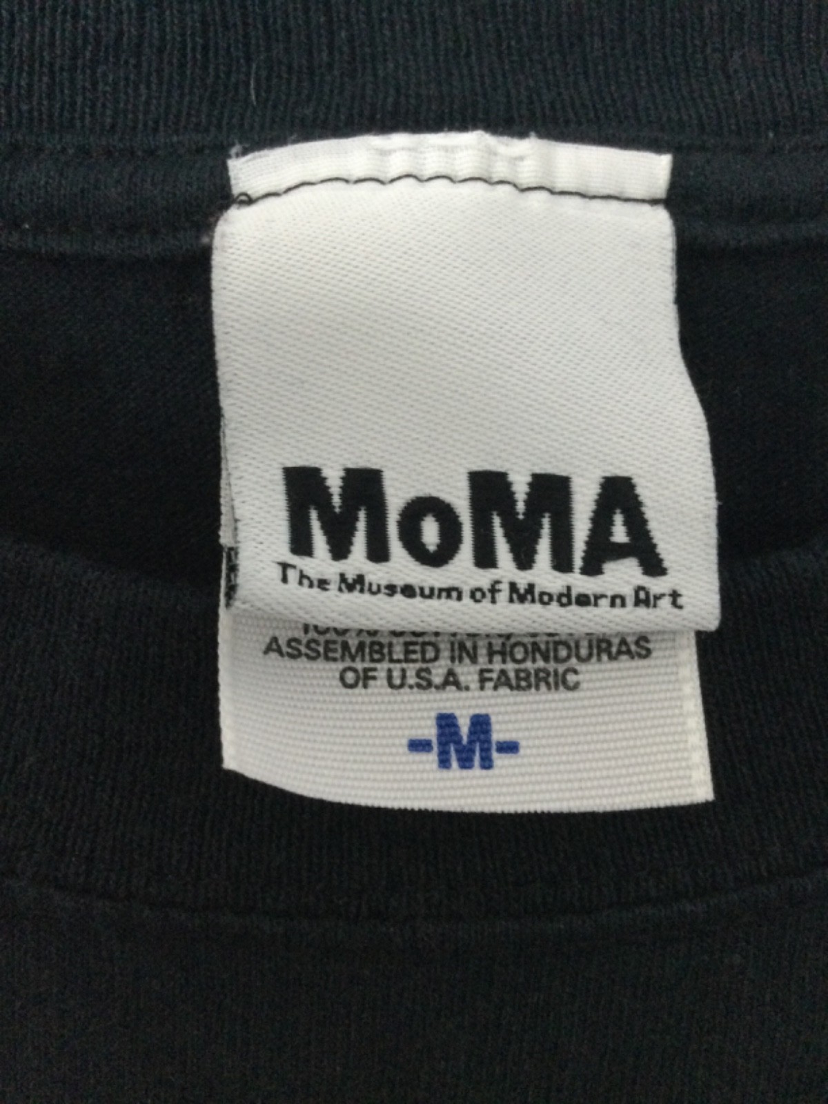 MoMA T-Shirt Top Black Graphic Logo Short Sleeve Boxy Cotton Women's Size Medium gallery