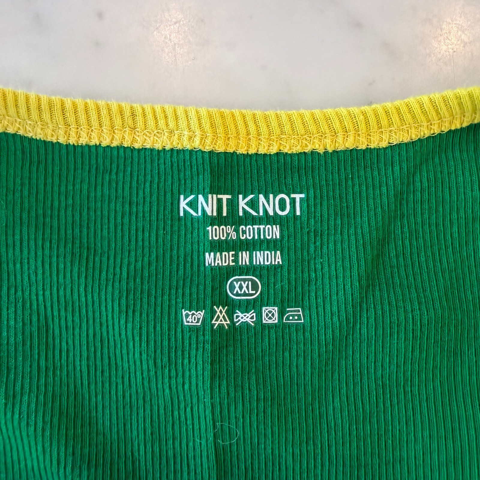 Knit Knot Jamaica Ribbed Tank Top Green Yellow Trim Flag Graphic Size XXL gallery