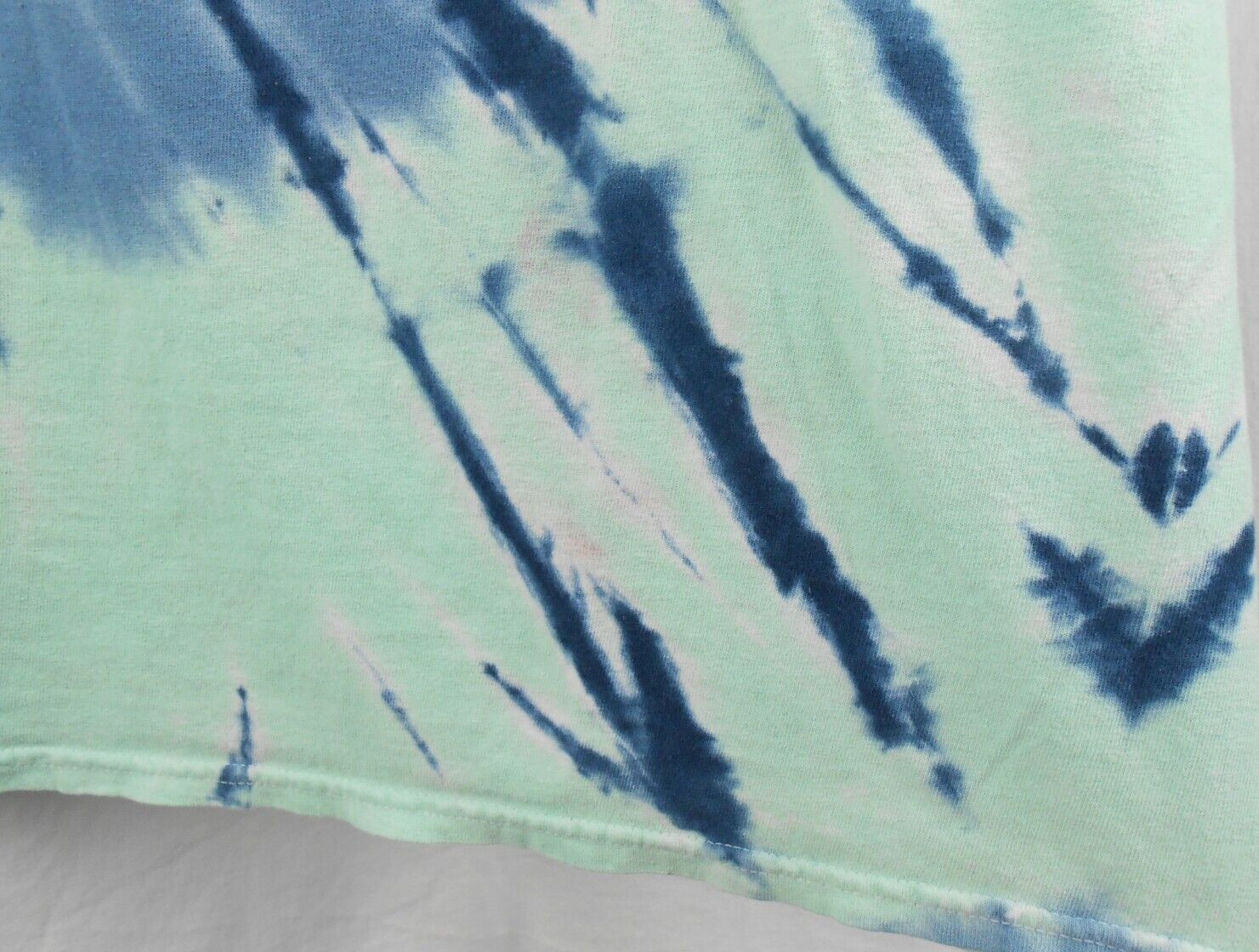 West Virginia State Souvenir Adult L Tie Dye Blue Green Logo T-Shirt Gildan gallery