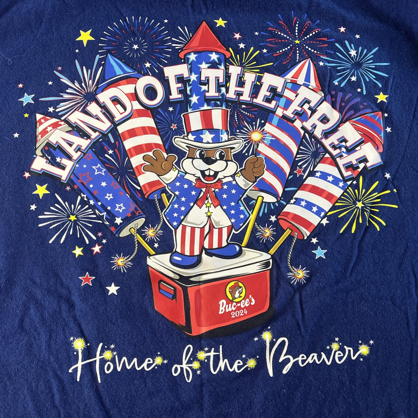 Bucees T-Shirt 4th Of July Land Of The Free Home Of The Beaver 2024 M Buc-ee's gallery