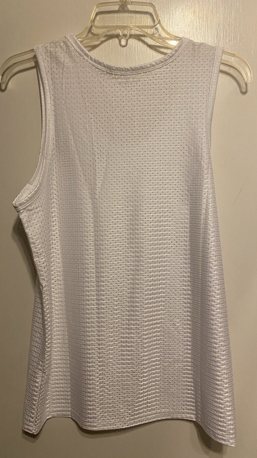 Men's Mesh Tank Top Quick-Drying Fitness NWOT size Large US White Poly stretch gallery