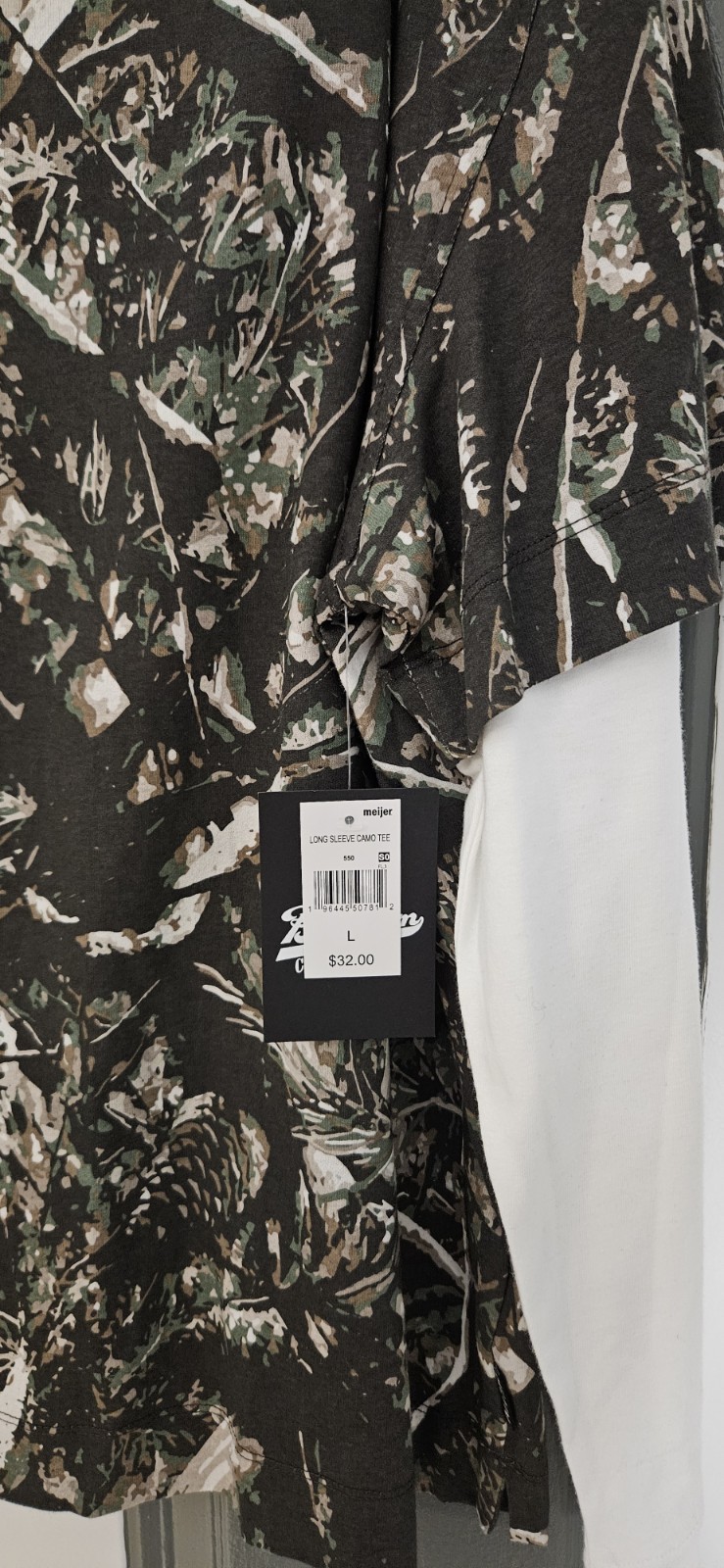 Brooklyn Cloth long sleeve camouflage shirt features a layered design Camo Sz L gallery