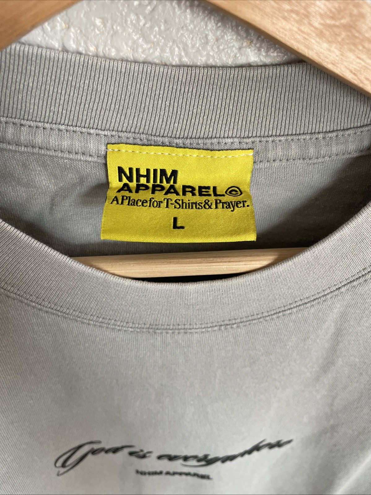 NHIM apparel Men’s Christian Graphic T Shirt Gray Large “God Is Everywhere” gallery