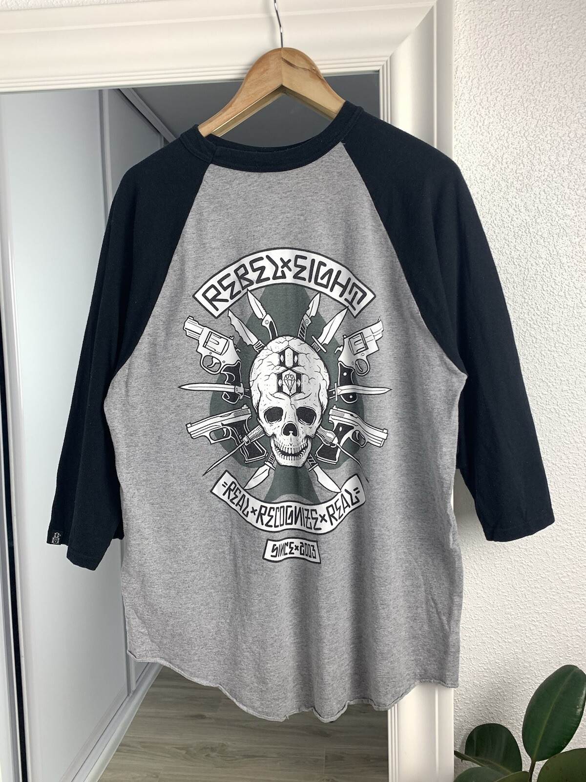 Vintage Rebel Eight Rebel 8 Long sleeve T-Shirt Tee Sculls gallery