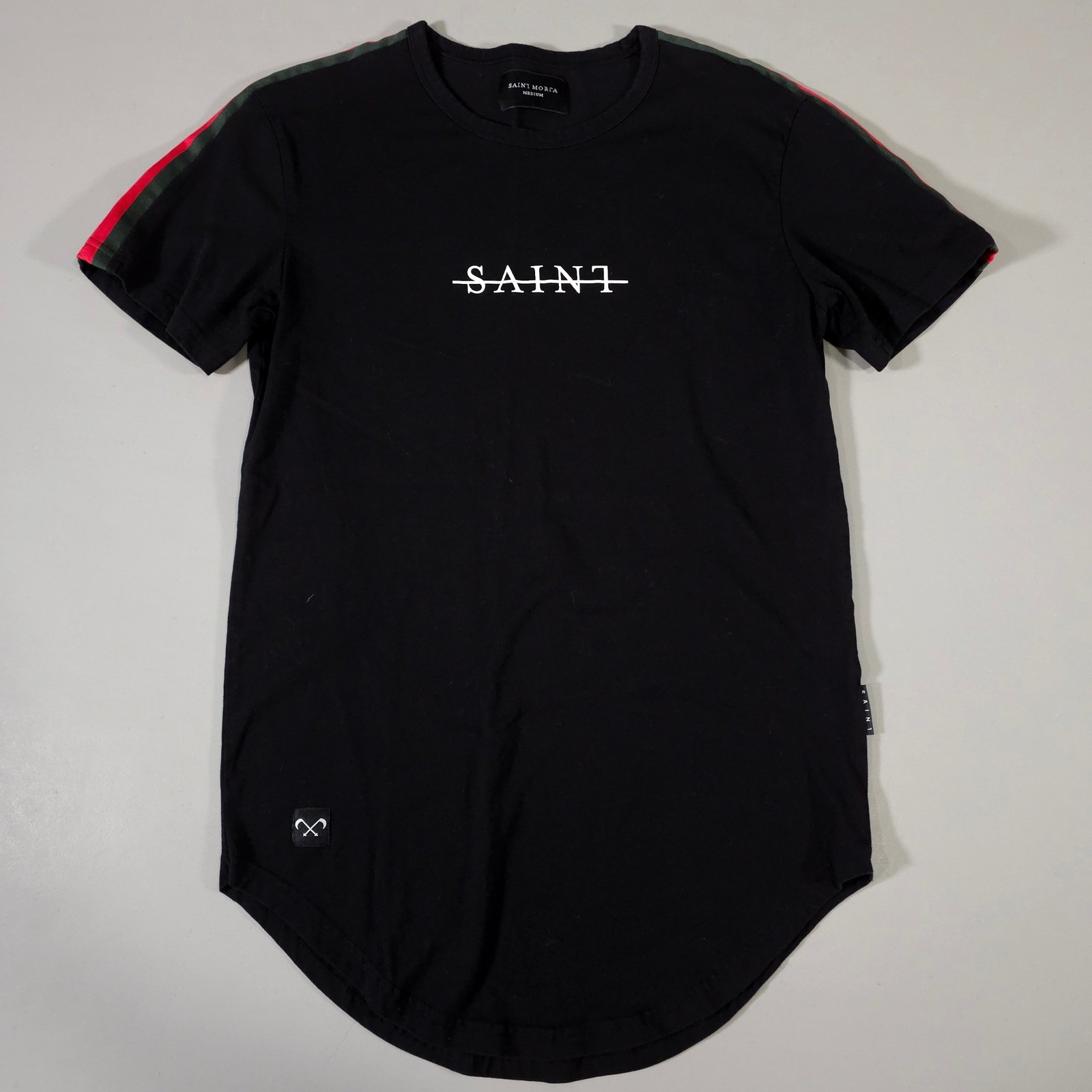 Saint Morta T-Shirt Mens Medium Black Red Green Stripe Longline Curved Hem Tee