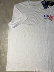Under Armour Freedom Men’s 2XL White USA Flag Graphic T-Shirt NWT Short Sleeve