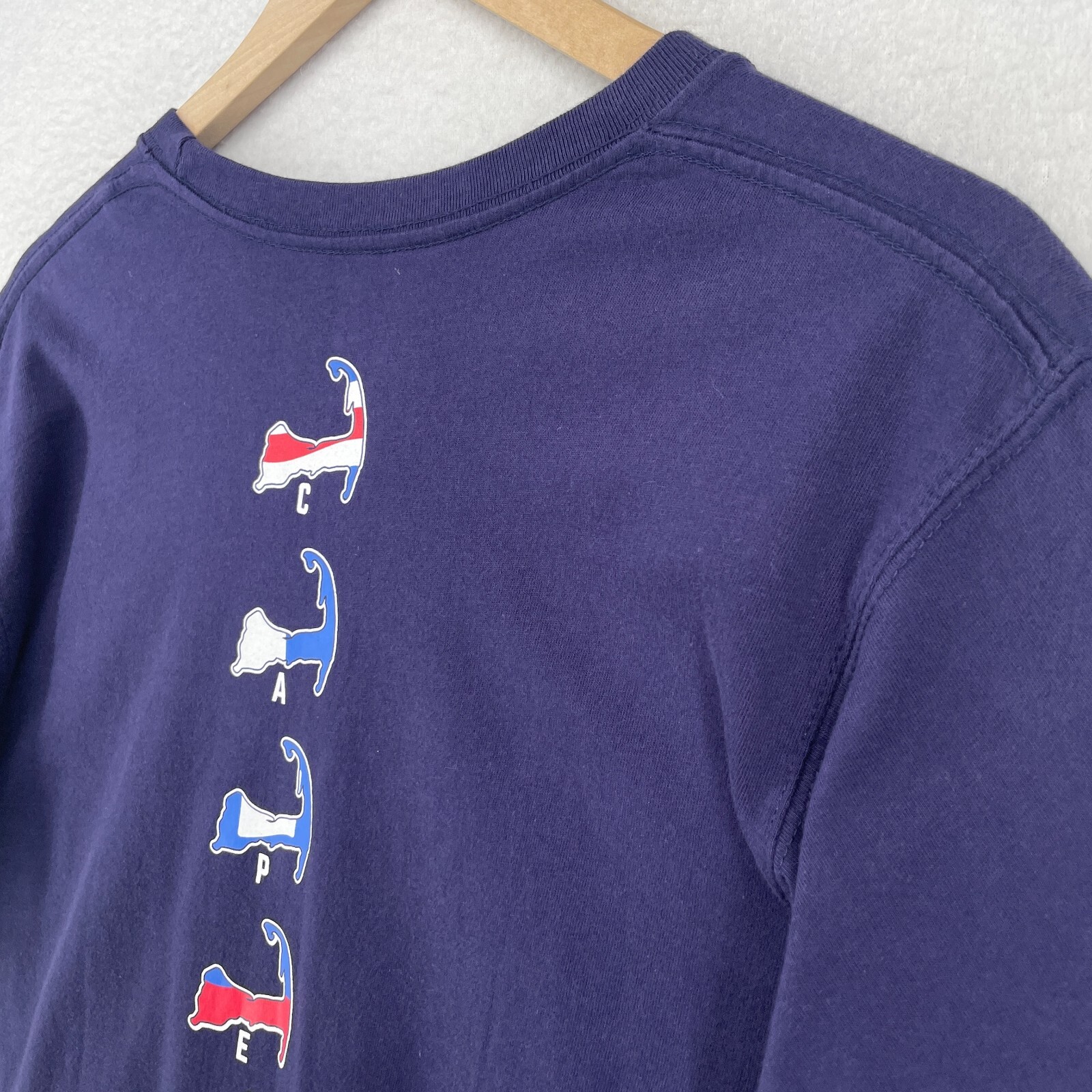 CAPE COD Shirt Mens M CUFFYS Mass MA Nantucket Marthas Vineyard Nautical Blue gallery