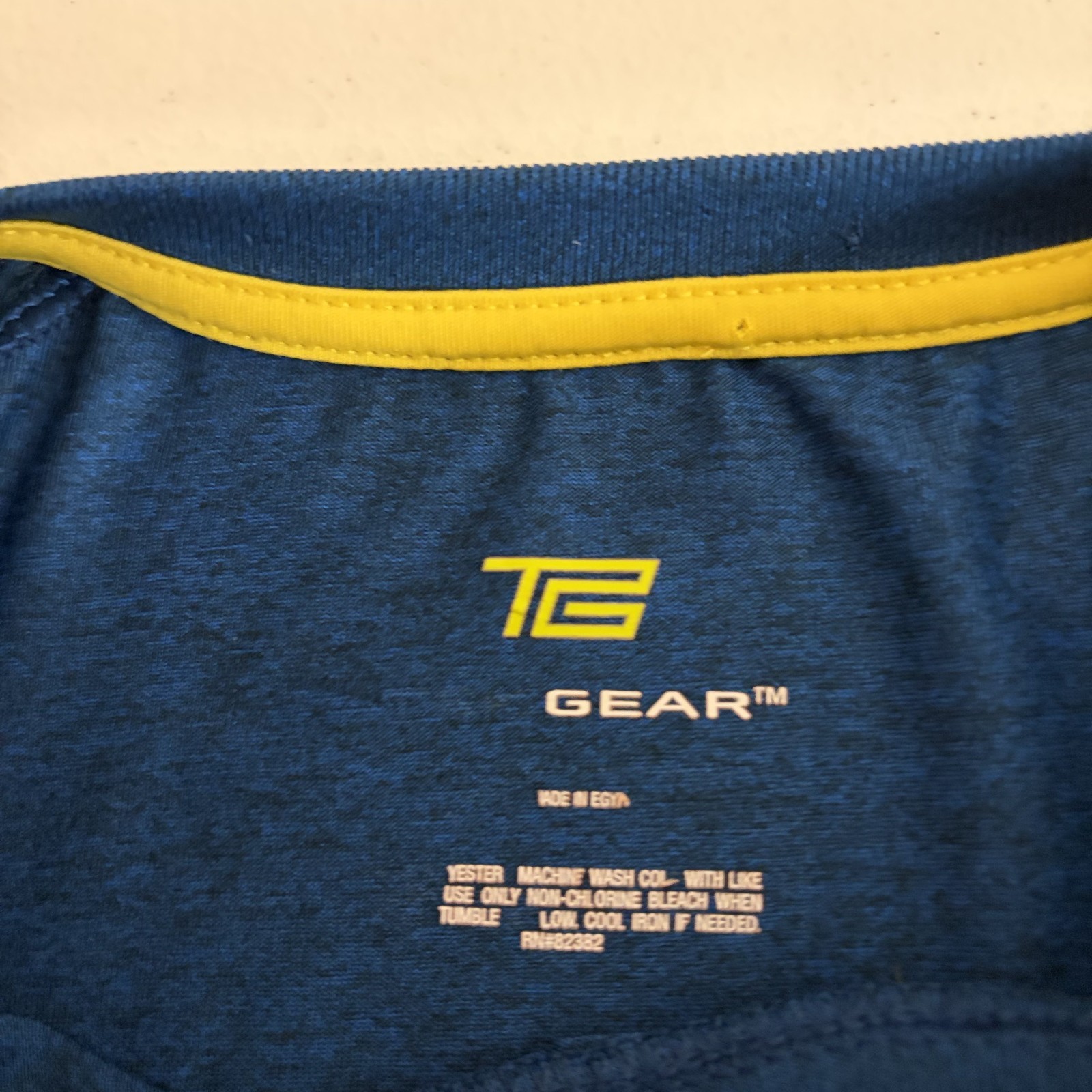 Tek Gear T-Shirt Men's Small Blue Navy Crew Neck Short Sleeve Athletic Casual gallery