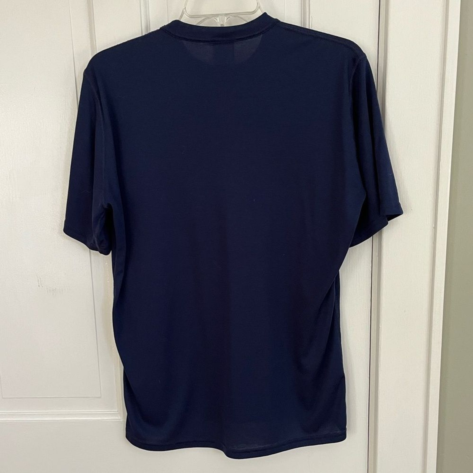 Patagonia Capilene Cool Short-Sleeve Shirt Navy Mens Size Medium gallery