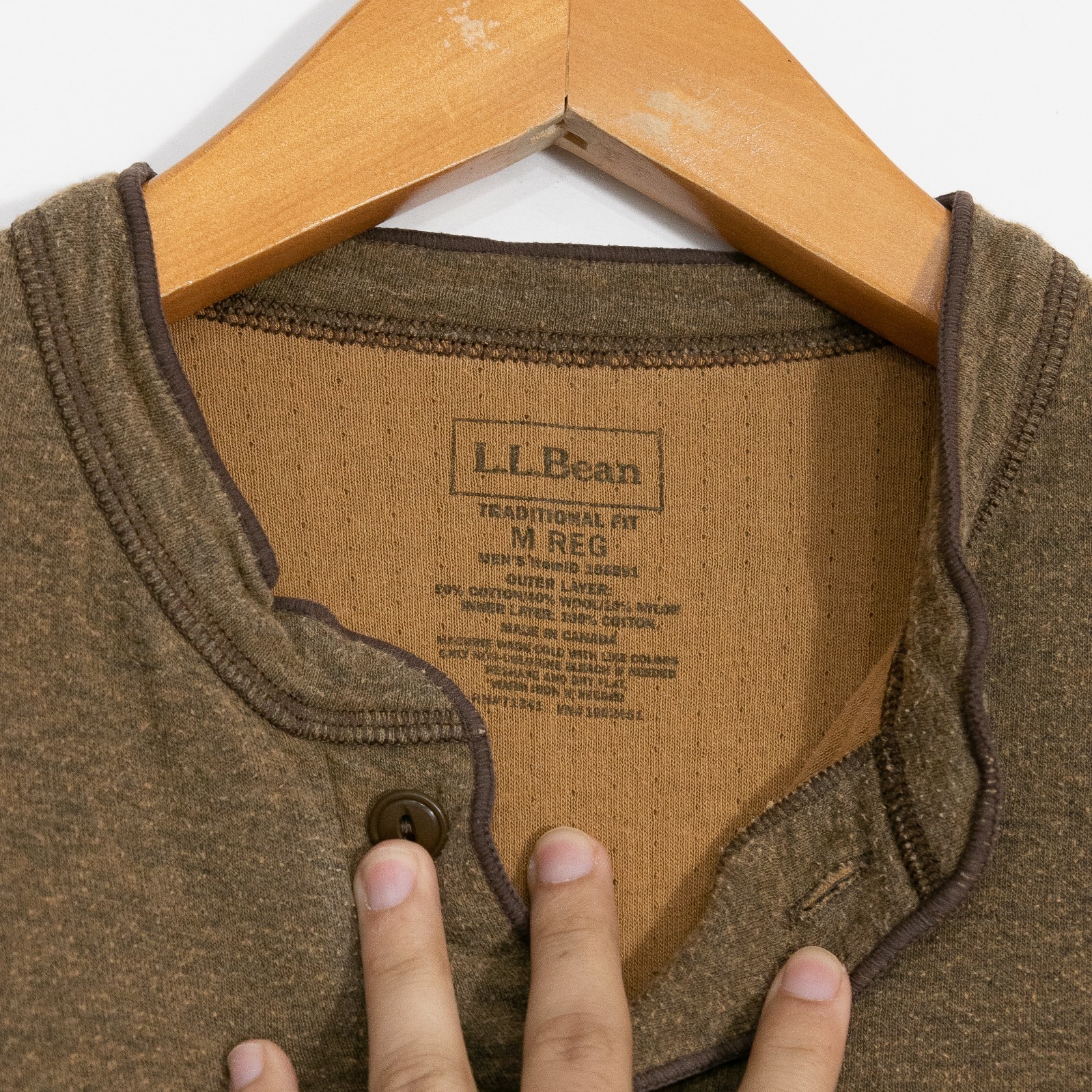 LL Bean Wool Blend Henley Thermal Shirt Mens Medium - Long Sleeve Dark Brown gallery