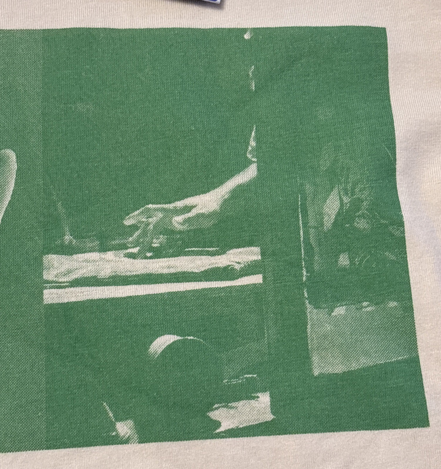 Levi's X Roemello Ugale T-shirt Size M Skateboard Graphic Streetwear NWT $44 gallery