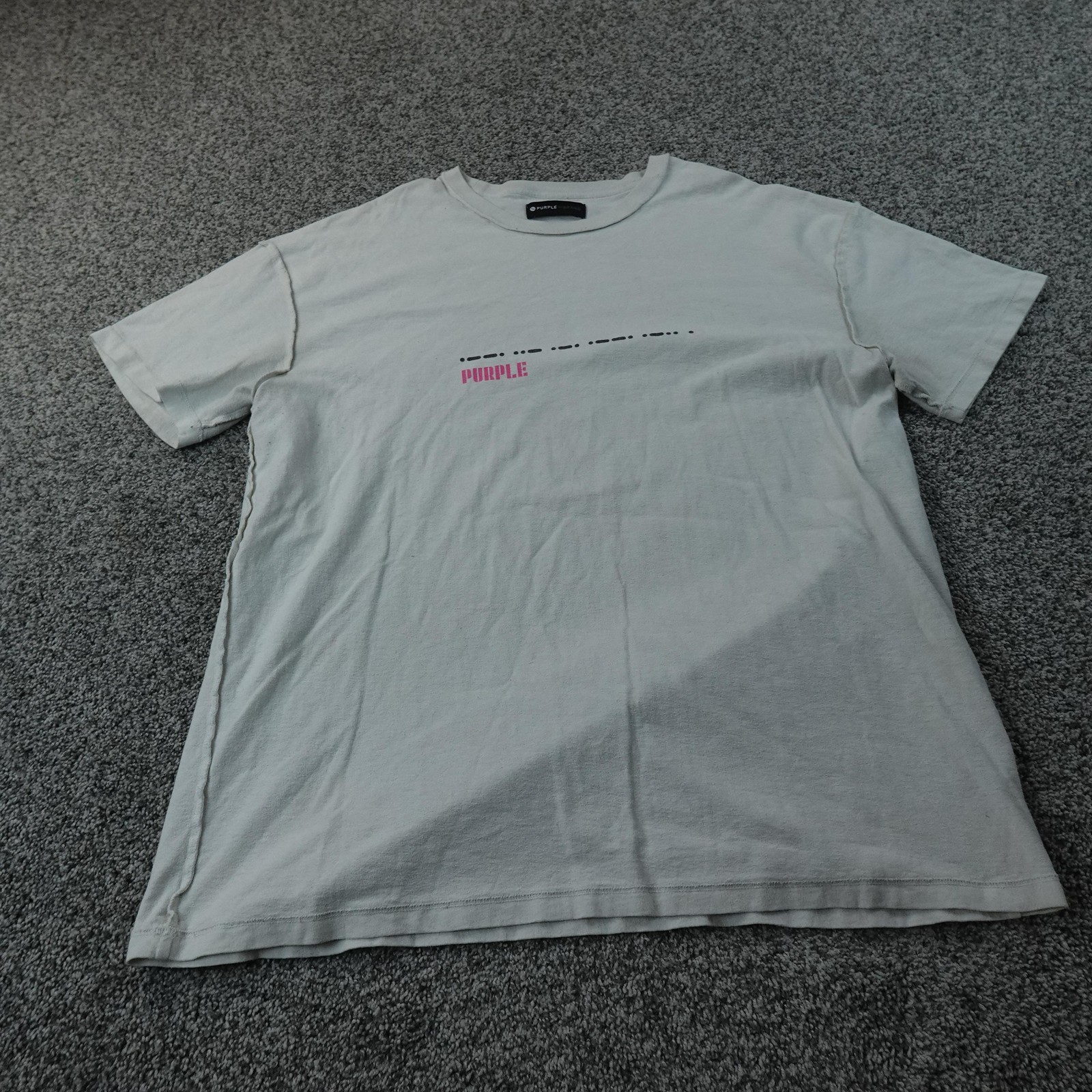 Purple Brand Shirt Mens XL Gray White Short Sleeve Graphic Logo Tee T-Shirt Top gallery