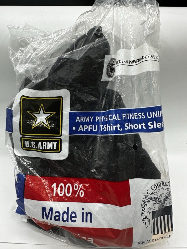 NEW Army Physical Training PT APFU REG SHORT SLEEVE SHIRT LARGE 670-1