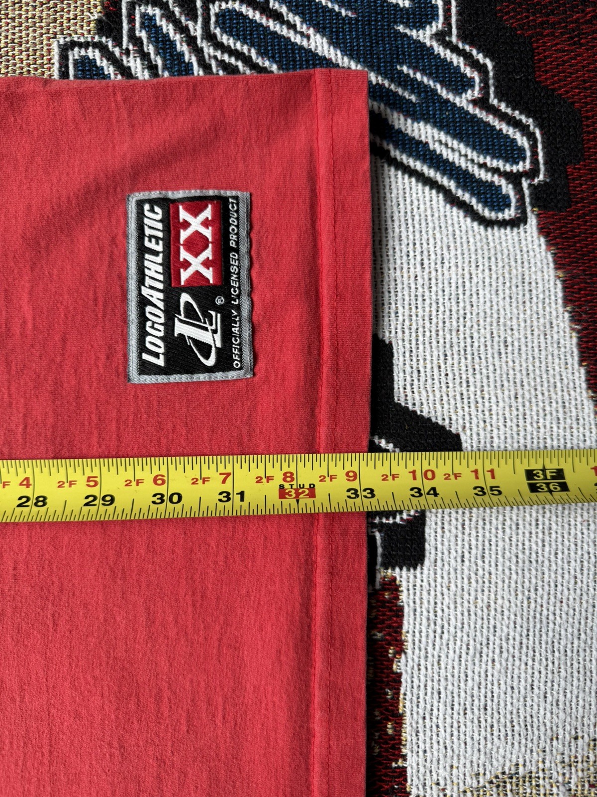 Vintage Logo Athletic Detroit Red Wings Mock Neck Tshirt Mens 2xl Turtle Neck gallery