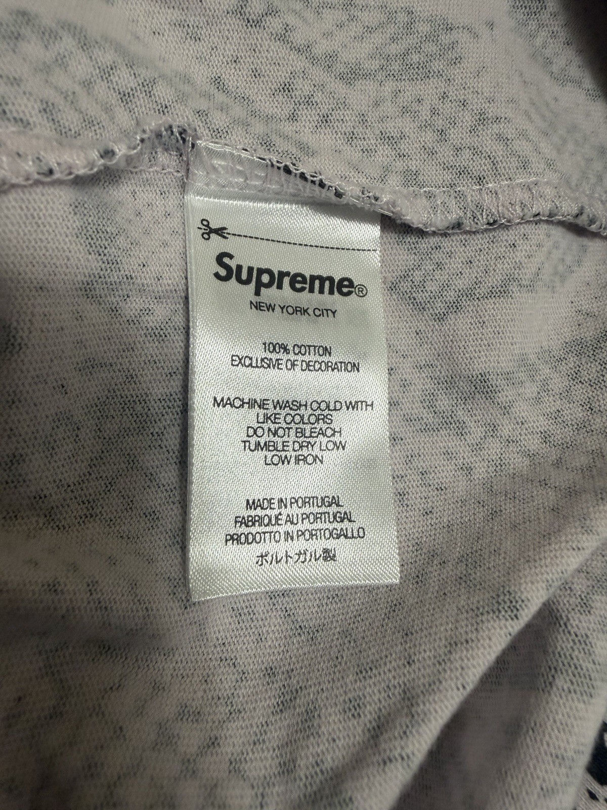Supreme Snakeskin S/S Top White Grey Large SS24 Box Logo Tee Authentic gallery