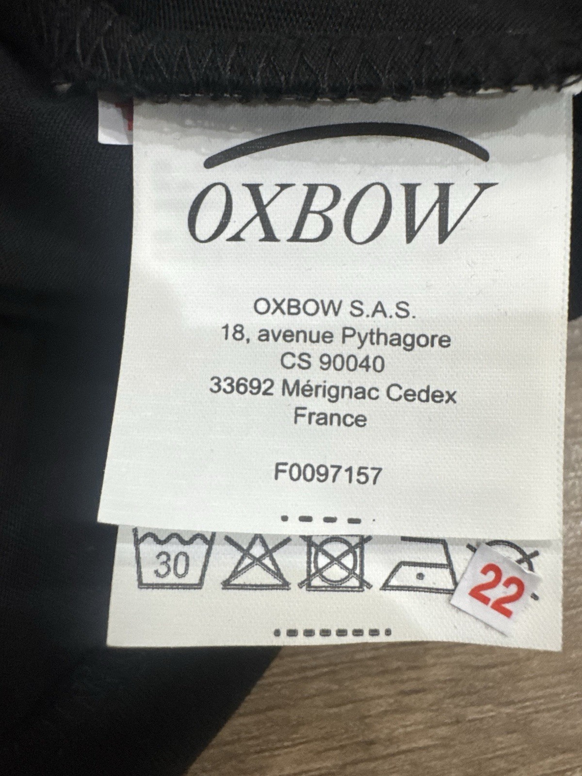 Oxbow Surf Men's T-Shirt LARGE/XL Black Outdoor Sports Lightweight Ski Beach EUC gallery