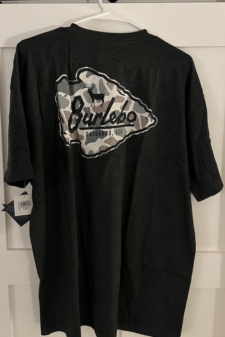 Burlebo Outdoors Men's Camo Deer Arrowhead T-Shirt Size XL NWT Dark Grey gallery