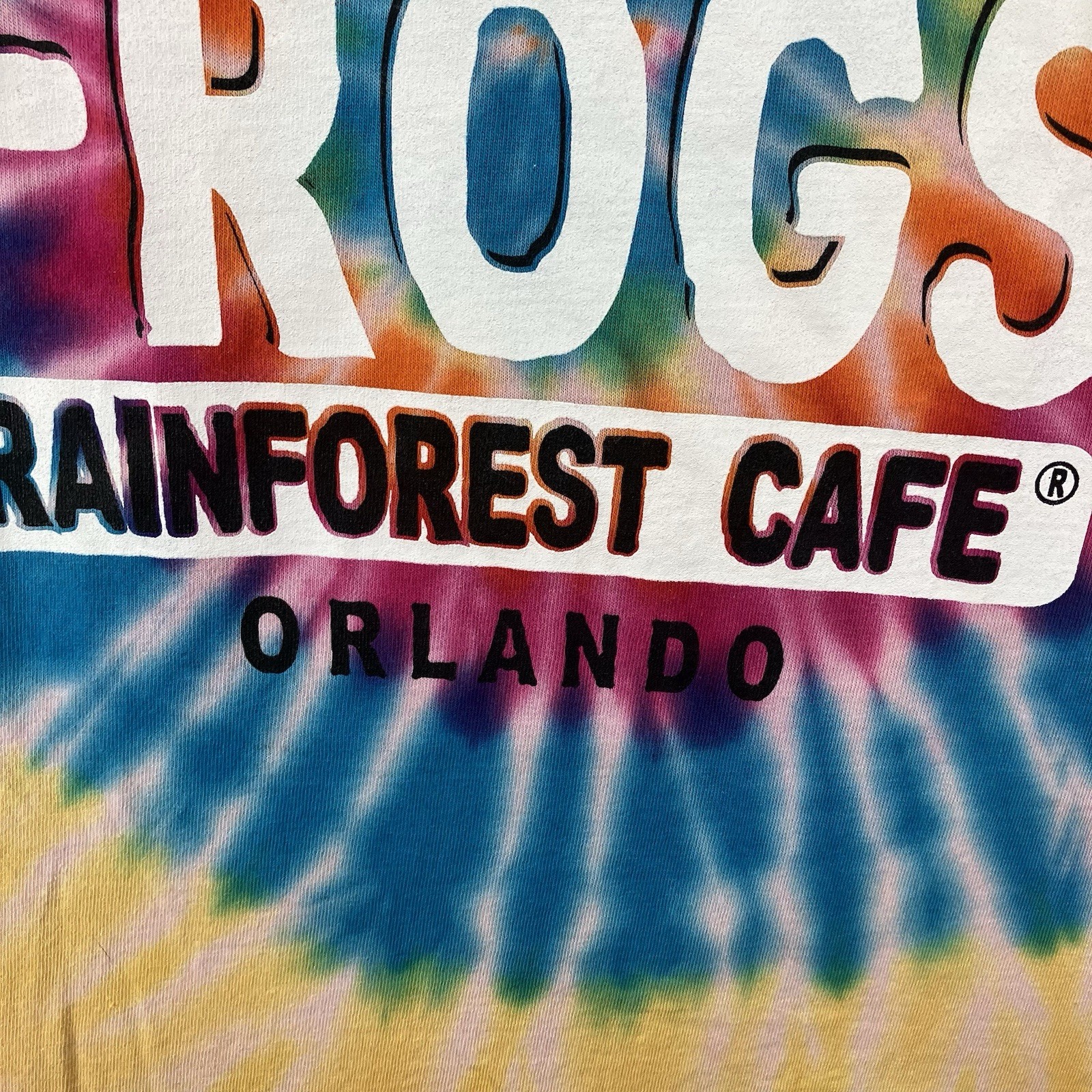 VTG Rainforest Cafe Size XL Peace Love & Frogs Tie Dye Short Sleeve T Shirt gallery