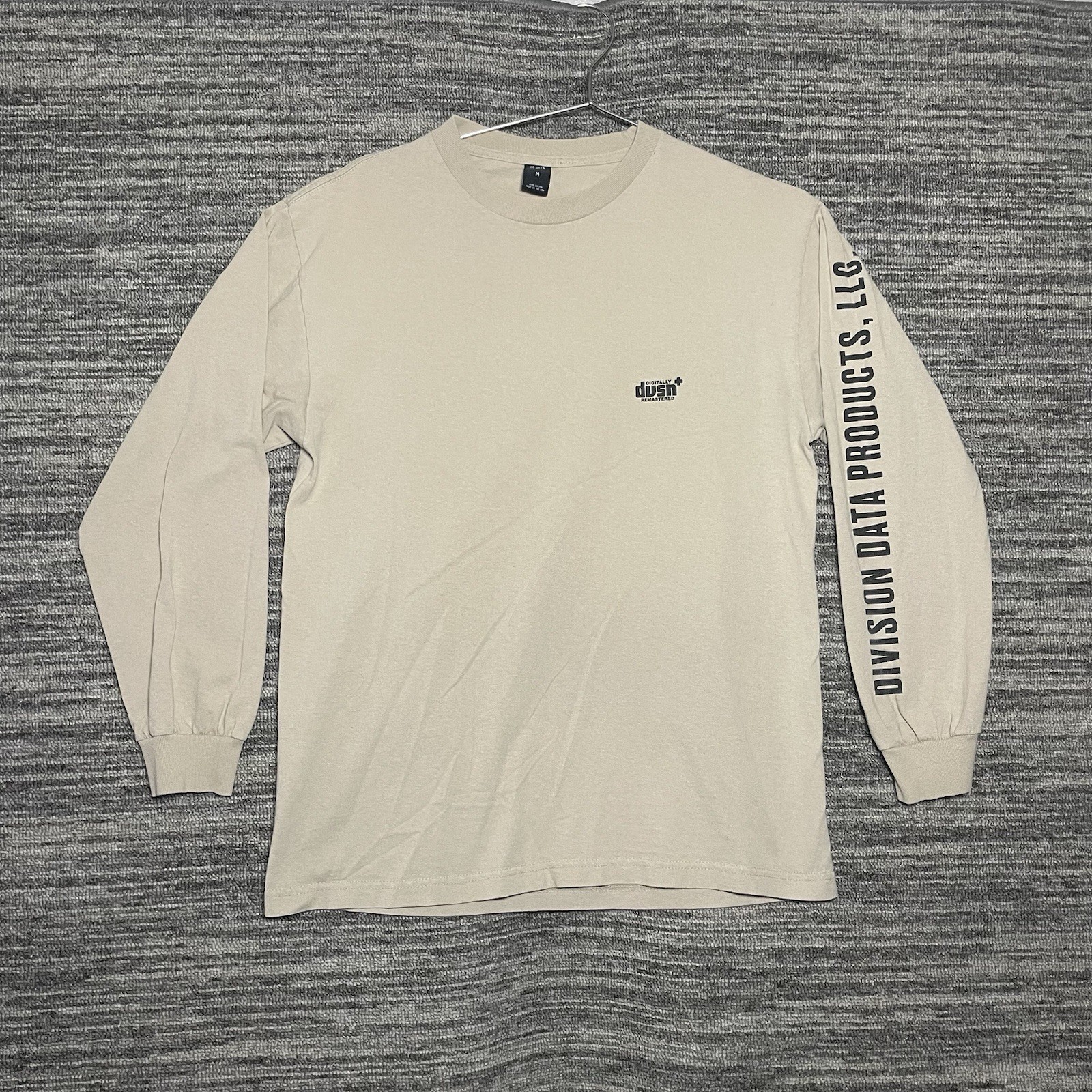 10.Deep Long Sleeve “Revenge Is A Deadly Art” Streetwear T Shirt Size Medium