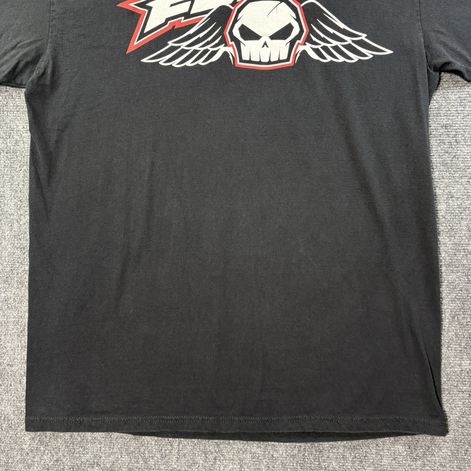 Y2K NO FEAR Shirt Mens L Black Skater Punk Rock Skull Wings Goth Skate gallery