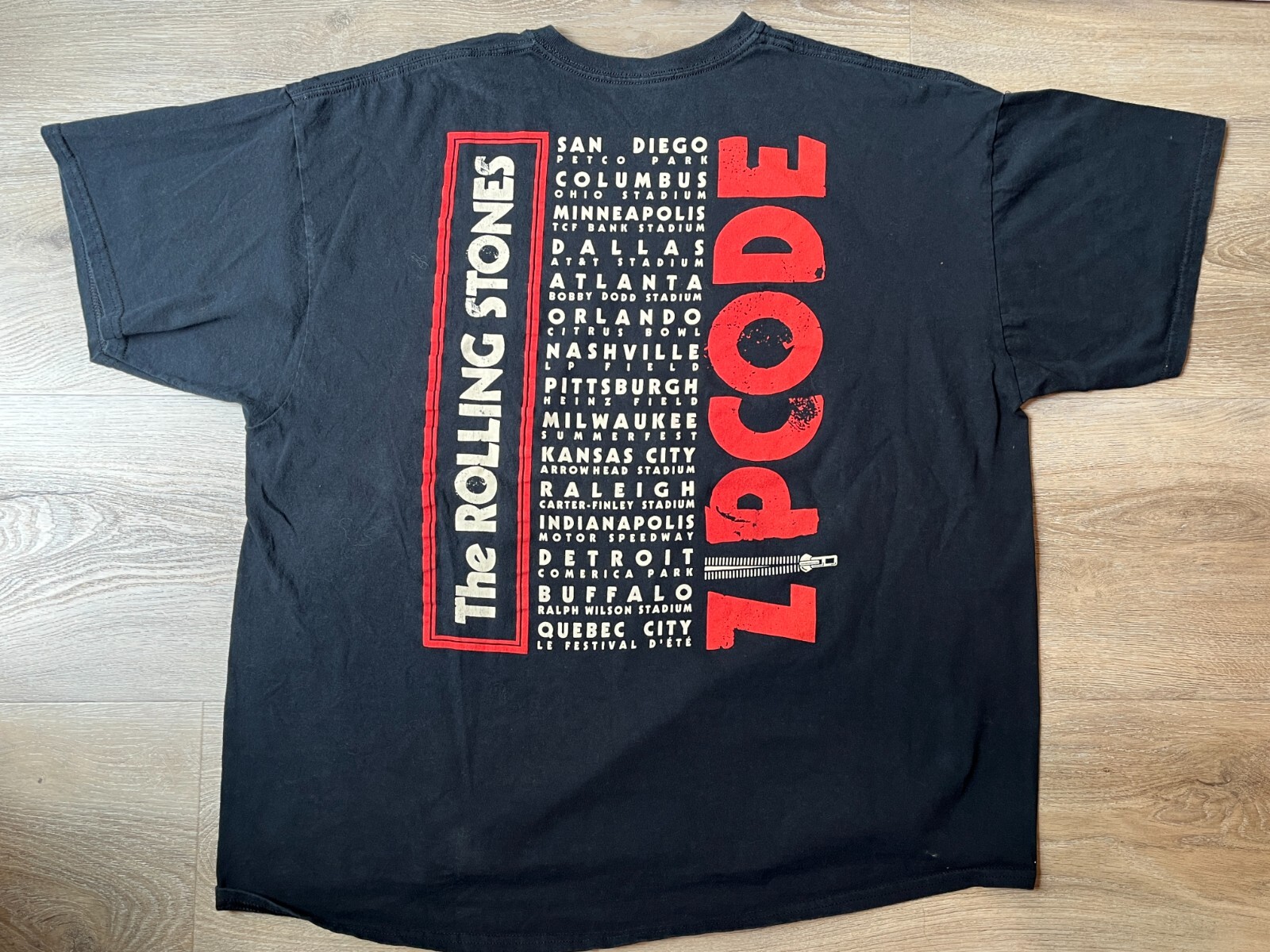4 Rolling Stones Band Logo T-Shits, Bigger Bang Zip Code Tour MoMA 50 Years USED gallery