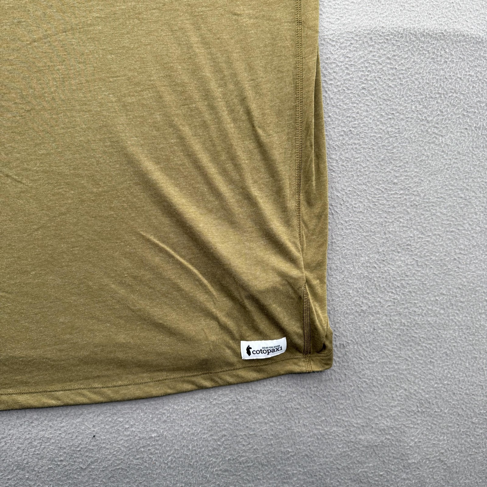 Cotopaxi Shirt Mens 2XL Green Pocket Tee Recycled Polyester Tencel Tagless gallery