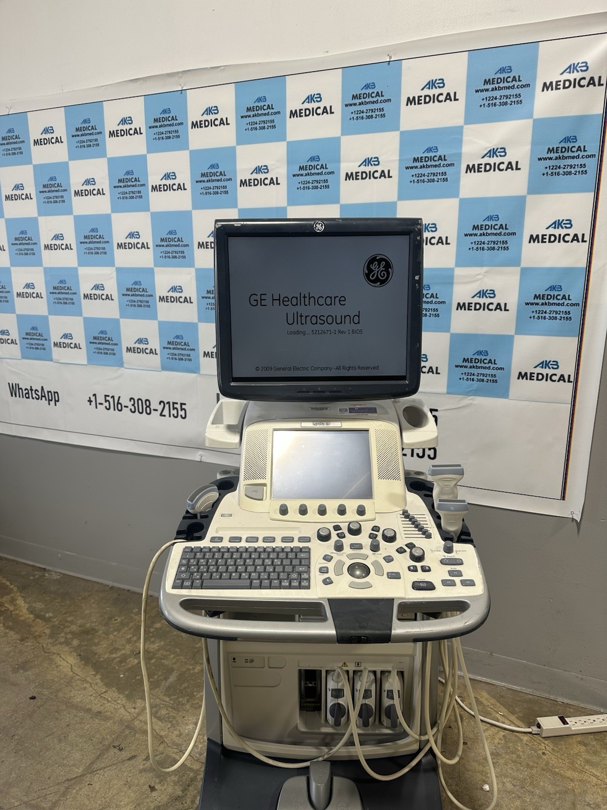 GE Logic E9 Ultrasound With 3 Probes