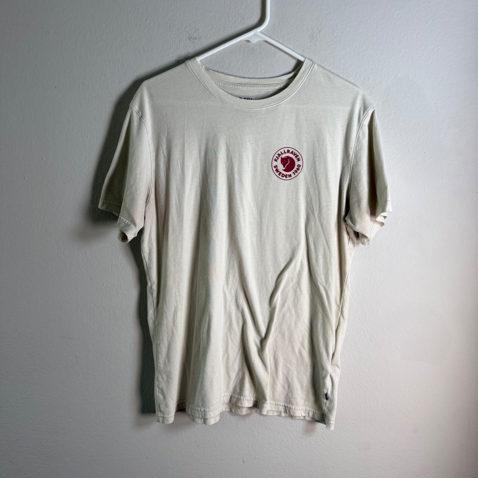 Fjallraven Mens 1960 Logo Graphic T-Shirt Cream Beige Short Sleeve Size L gallery