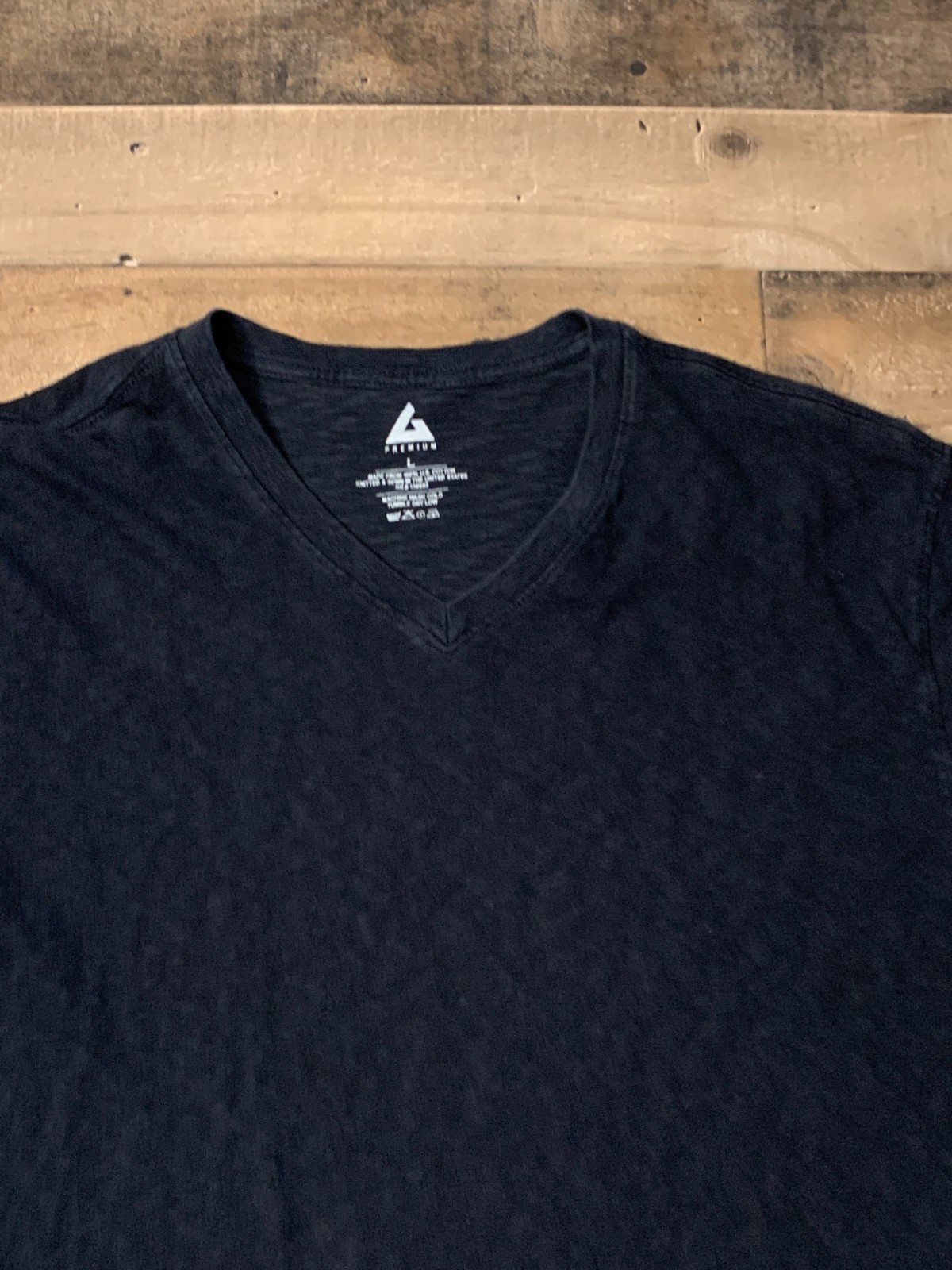 American Giant T Shirt Mens Large Black Made USA Cotton V Neck Work Pullover