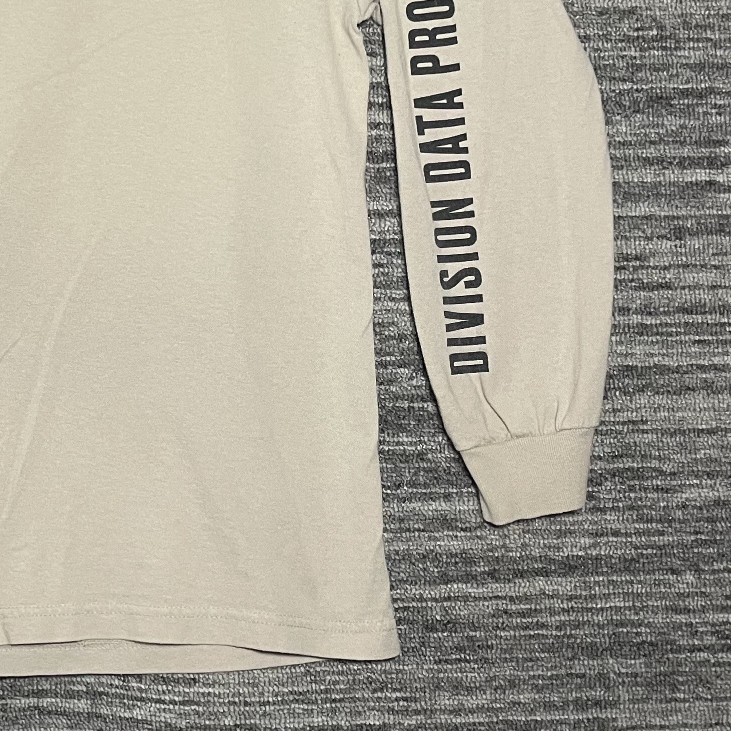 10.Deep Long Sleeve "Revenge Is A Deadly Art" Streetwear T Shirt Size Medium gallery