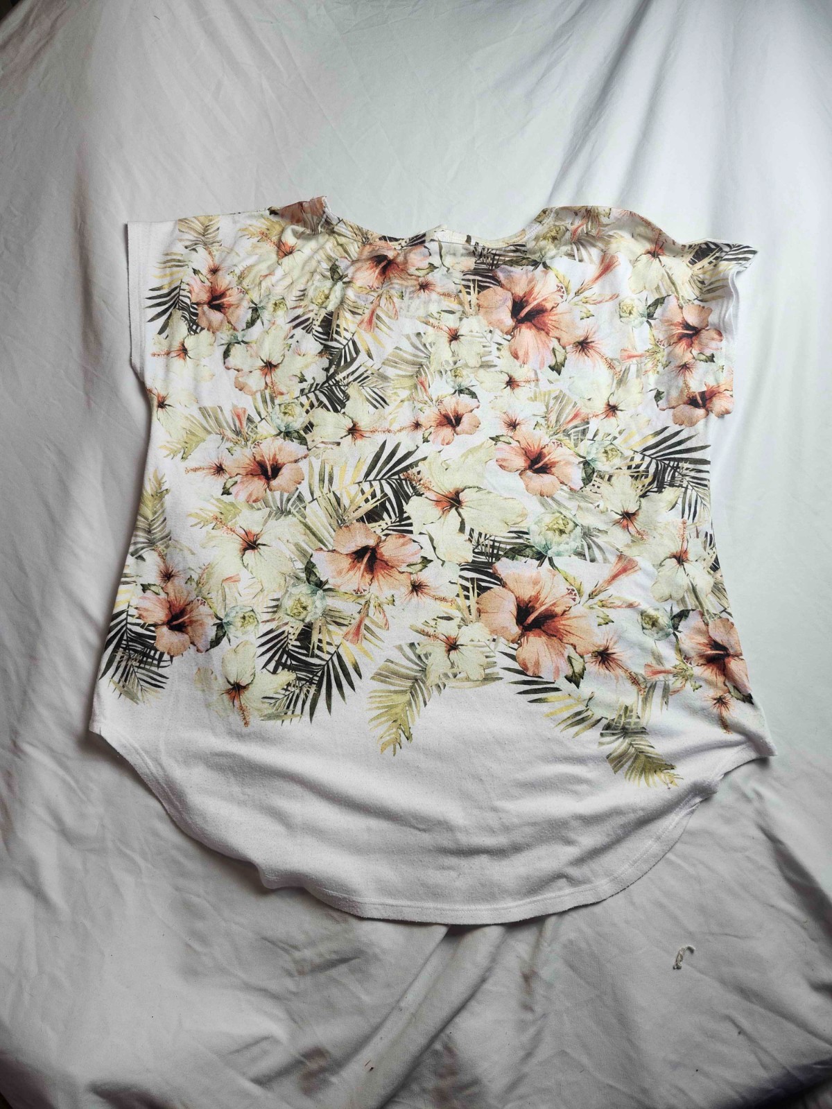 Ember Shirt Top Womens Large White Floral Short Sleeve Scoop Neck Casual Stretch gallery
