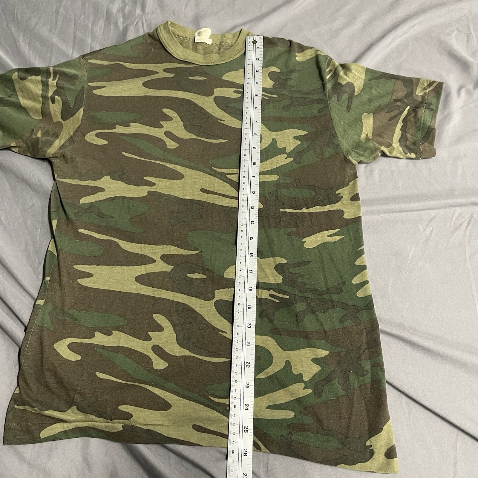 Vintage 80s Camo Shirt Sz L READ T Shirt USA Made Army Ringer Single Stitch Thin gallery