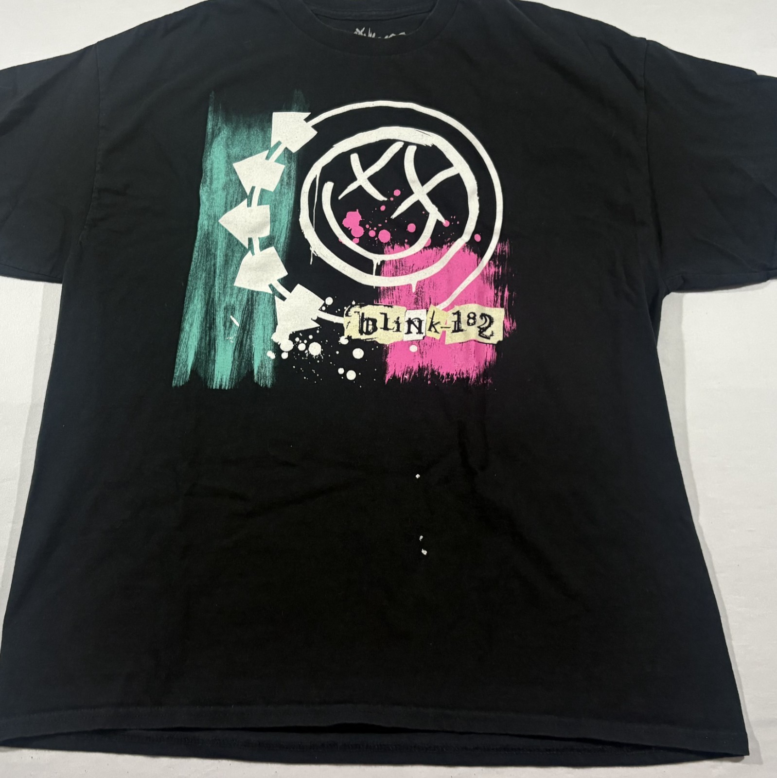 Blink 182 Band Tee Graphic Print Black Crew Short Sleeve Cotton Unisex Sz XL gallery