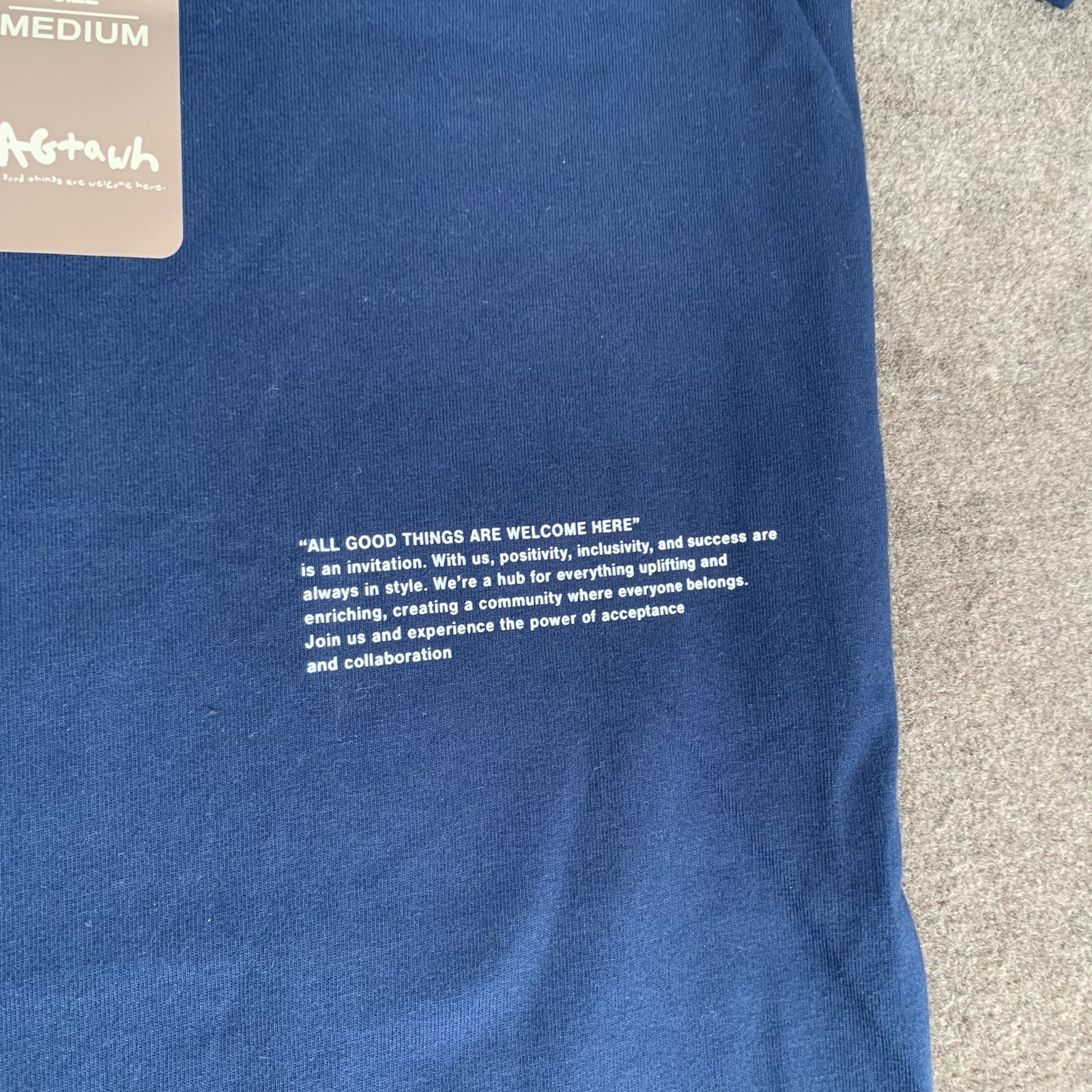 AGTAWH Men's T-Shirt Size Medium Good Embroidered Graphic Print Tee Navy Blue gallery