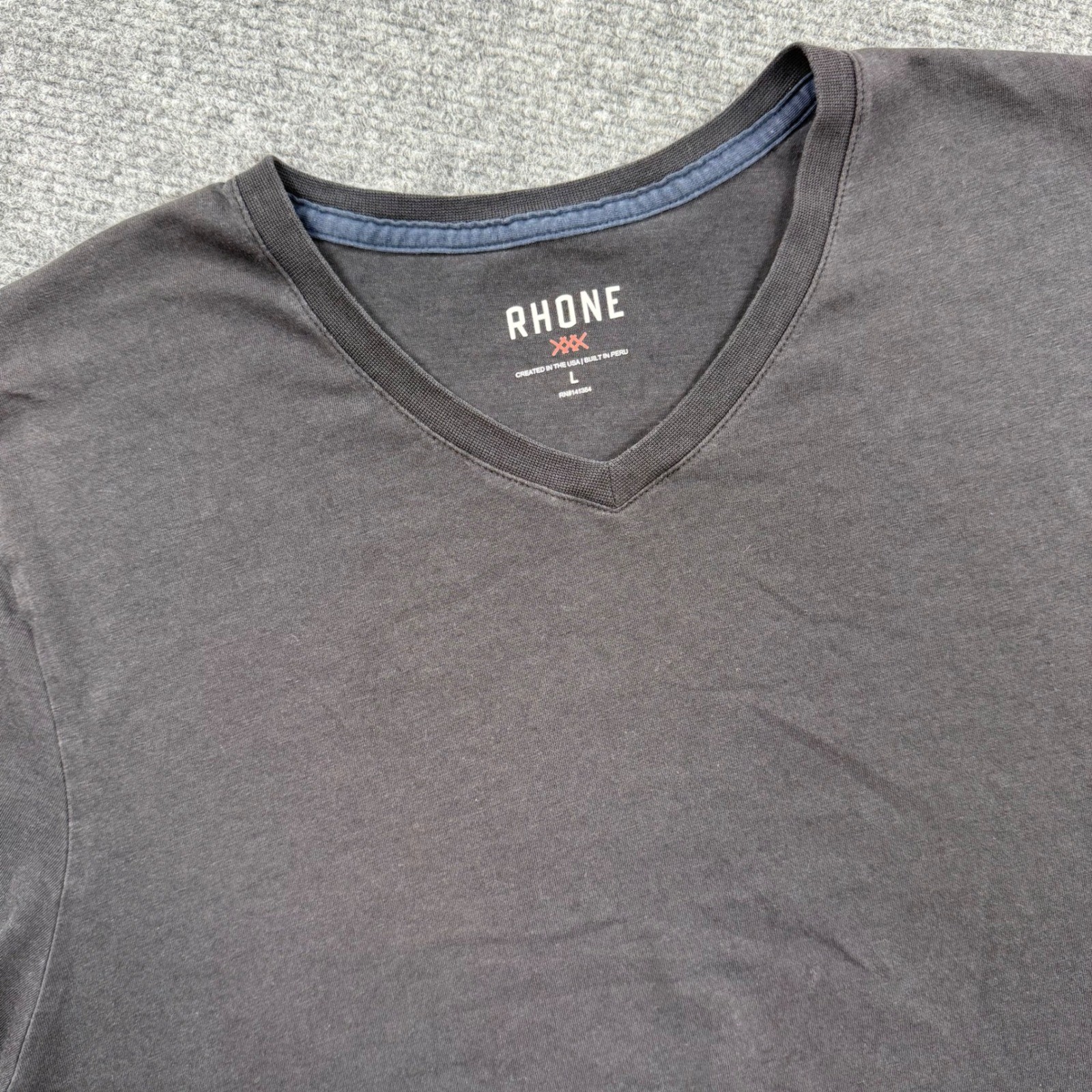 RHONE Mens V Neck T Shirt L Gray Cotton Polyester Spandex Short Sleeve Casual gallery