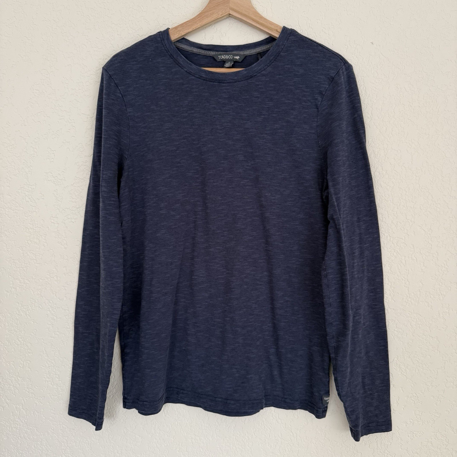 Toad and Co Tempo Long Sleeve T Shirt Mens Small Crew Neck Blue Organic Cotton