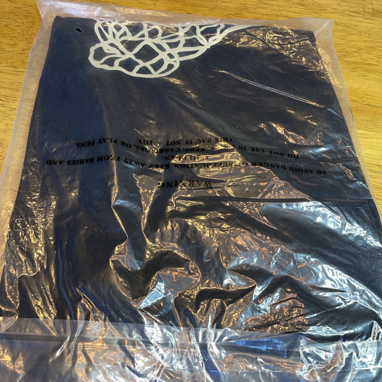 UNKNWN Graphic Tee Black Hoops NWT $50 Retail Sz Large gallery