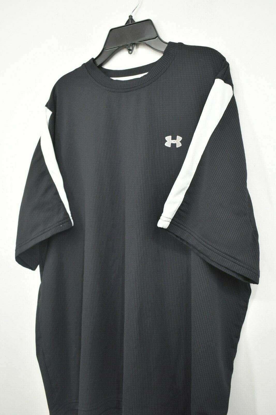 Under Armour Mens Black & White Short Sleeve Crew Neck Athletic Stretch Shirt L gallery