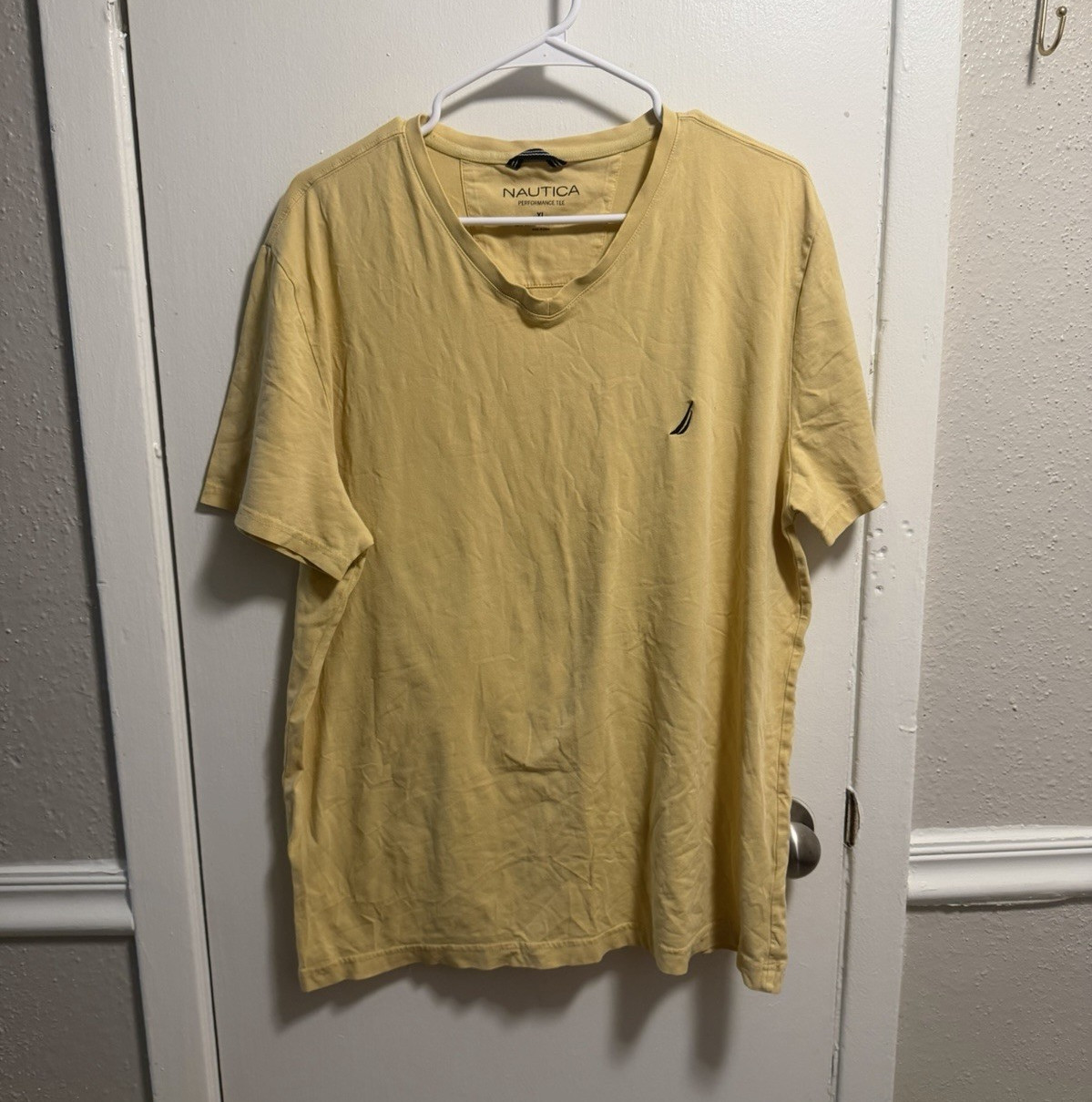Nautica Performance Tee Yellow Men’s V-Neck Short Sleeve T-Shirt XL Cotton