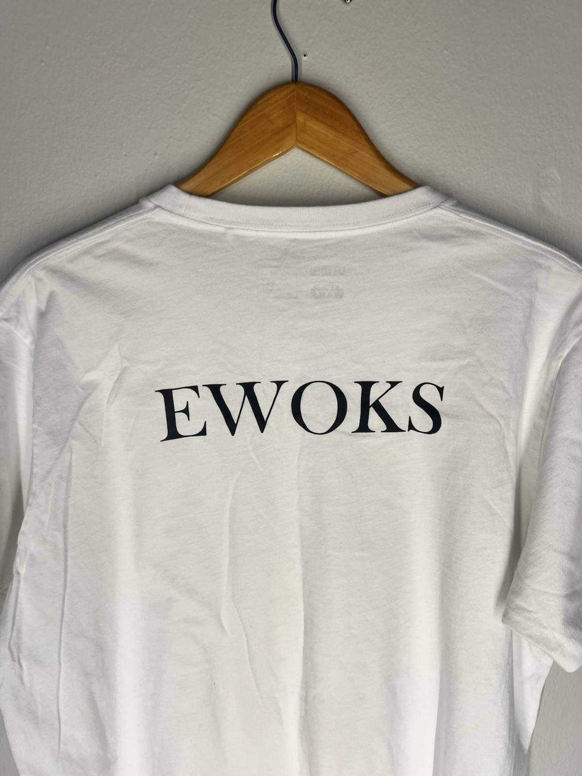 Uniqlo Star Wars Ewoks XL Vintage Graphic Tee – White Designer Streetwear gallery
