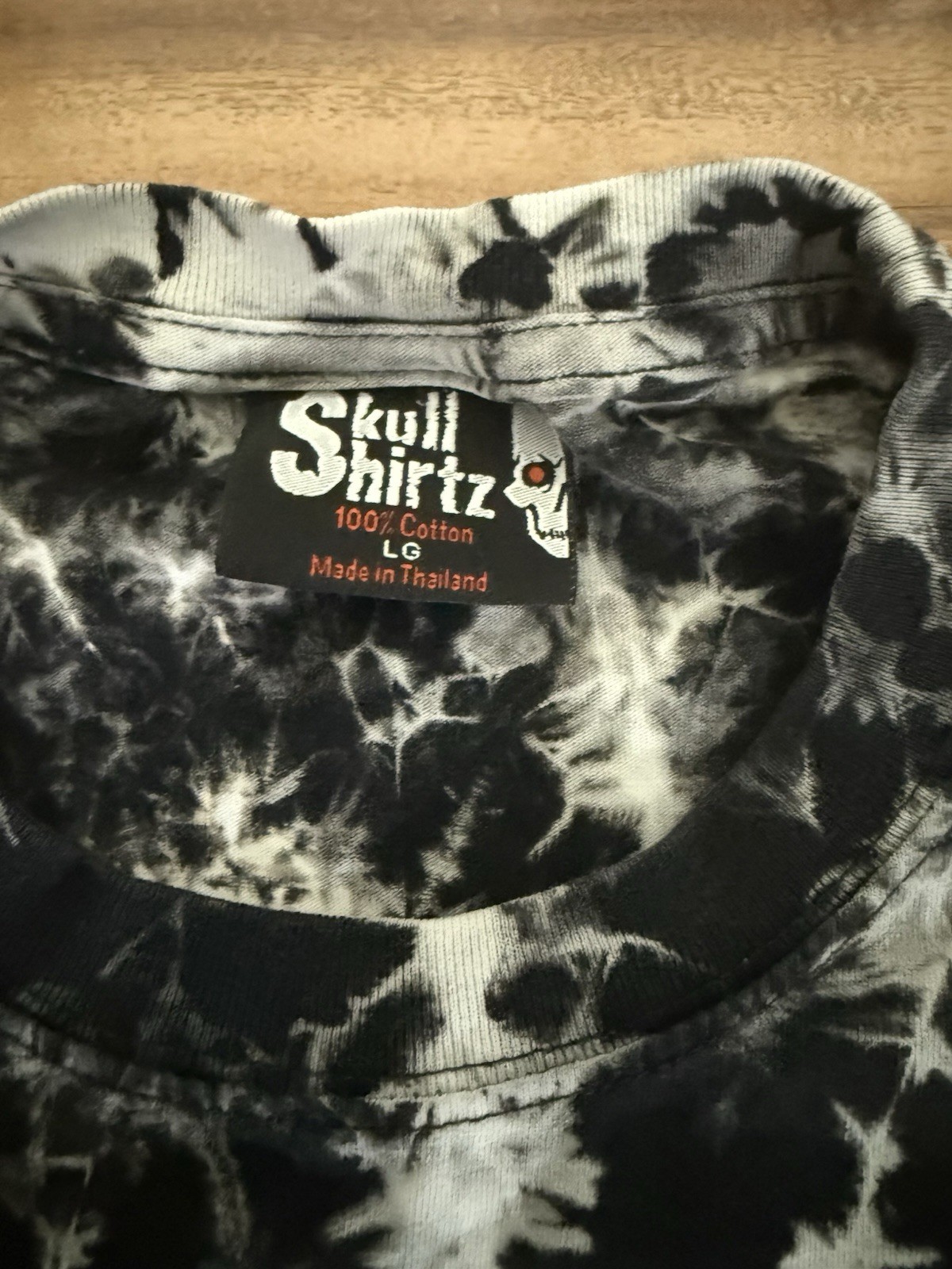 Skull Shirtz David Carey Adult Large Graphic Print T-Shirt Dragon Dagger Tie-Dye gallery