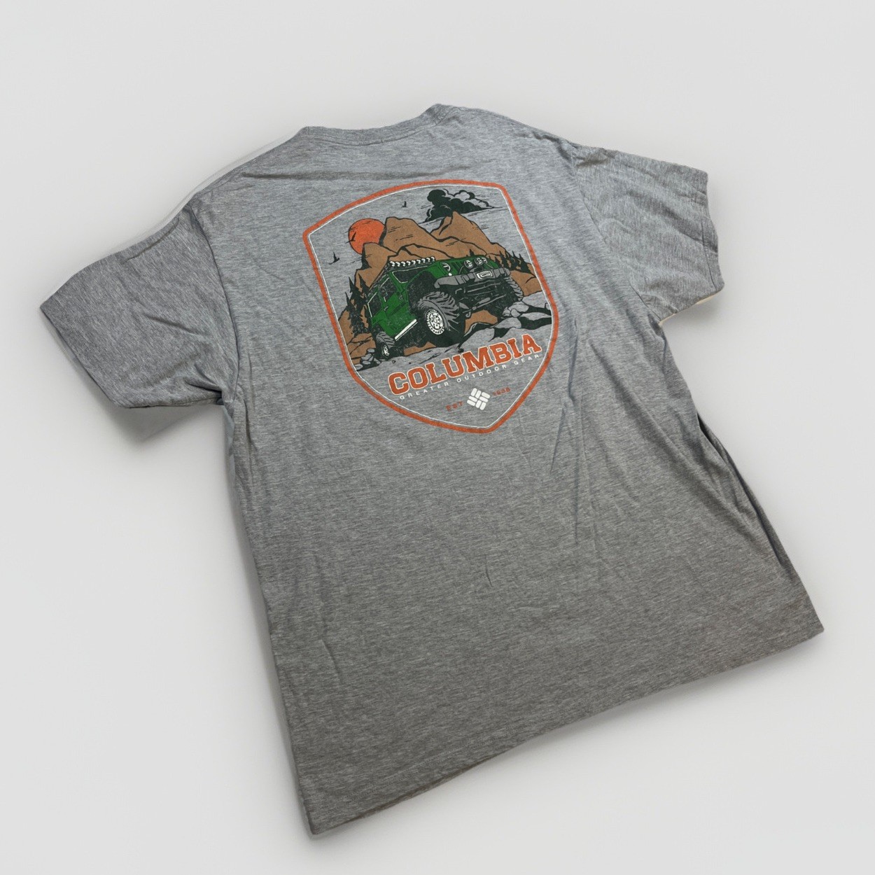 Columbia Greater Outdoor Gear Jeep Graphic T-shirt Men XL Grey Short Sleeve gallery