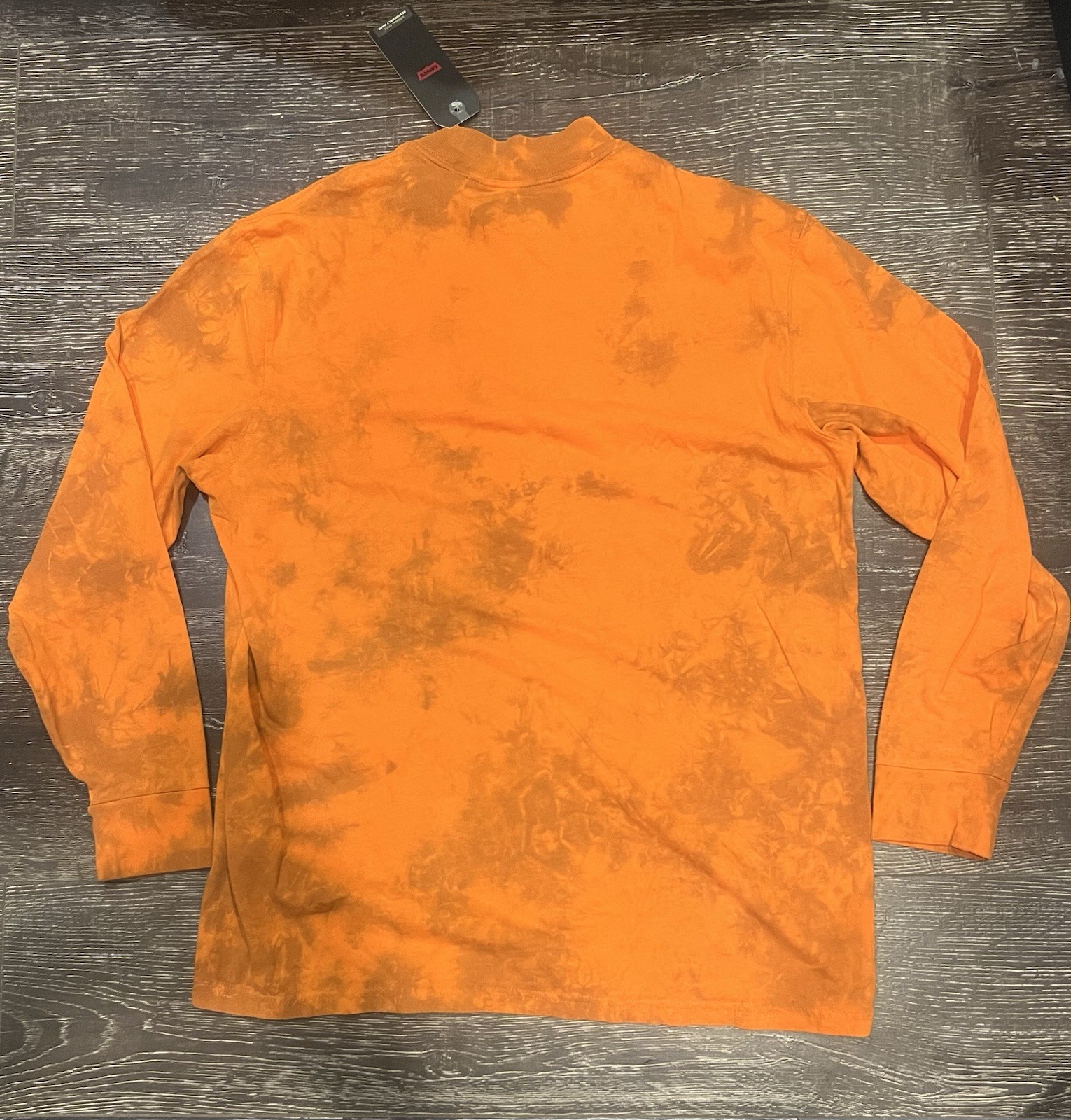 Levi’s Men’s Oversized Orange Tie Dye Mock Neck Long Sleeve Shirt gallery