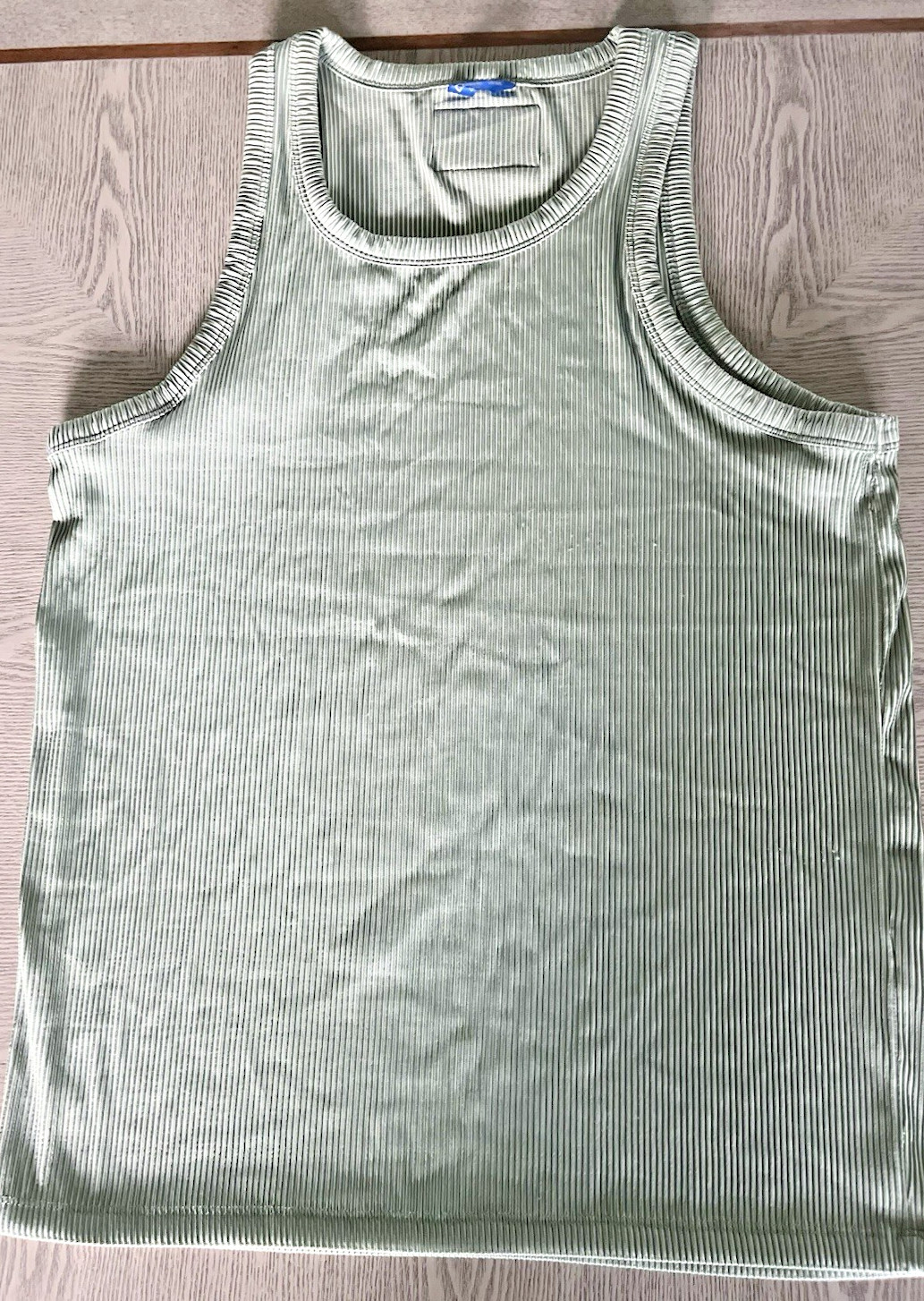 Code 22 Sexy Sage Green Ribbed Stretch Top Size L gallery