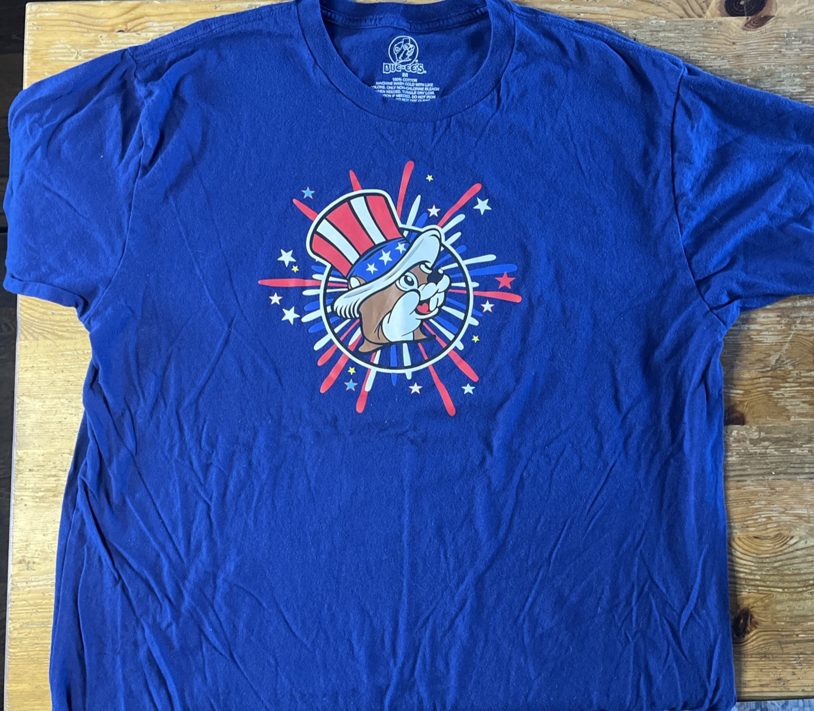 Bucees T-Shirt 4th Of July Land Of The Free Home Of The Beaver 2024 M Buc-ee's gallery