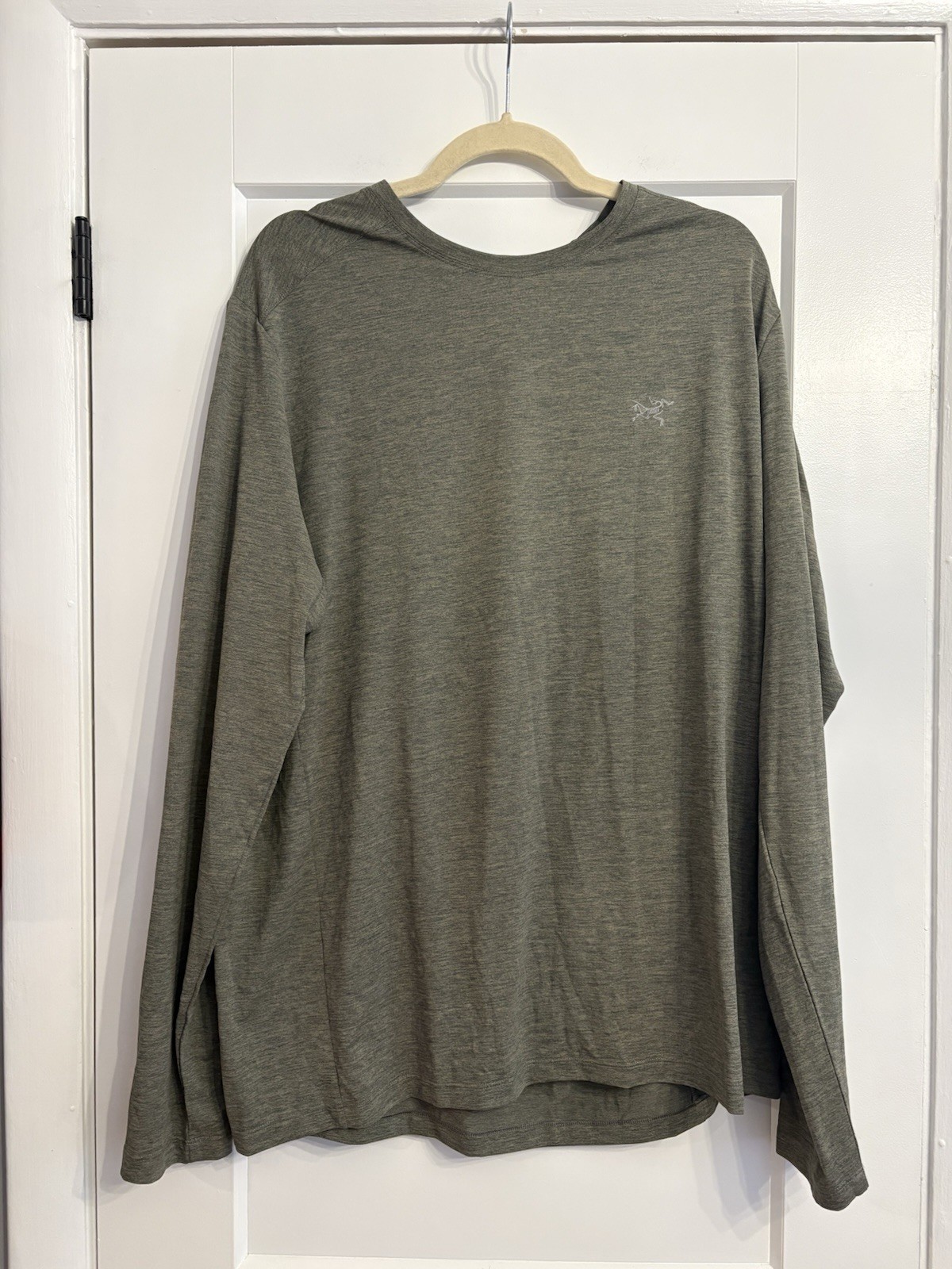 Arcteryx Men’s XL Cormac Crewneck Long Sleeve Shirt Forage Green gallery