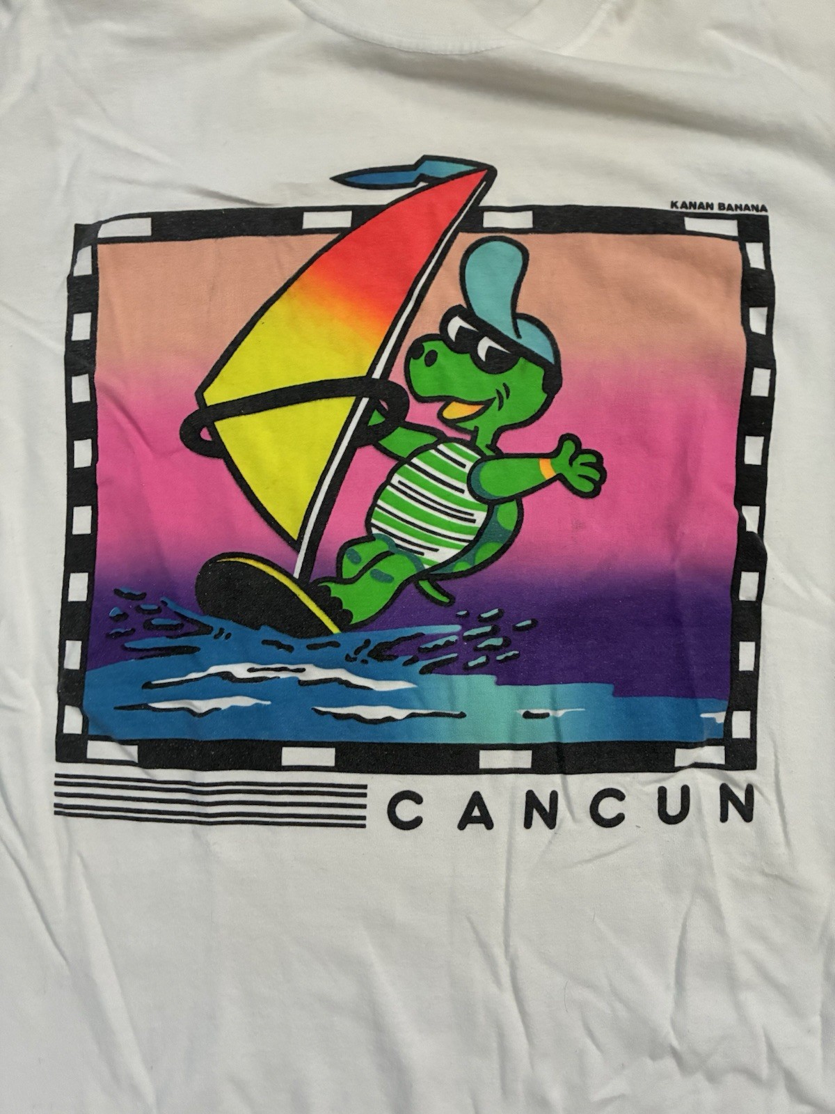 Vintage T-shirt Cancun Destination Tee Mexico 90s Vacation Lizard Windsurf Funny gallery