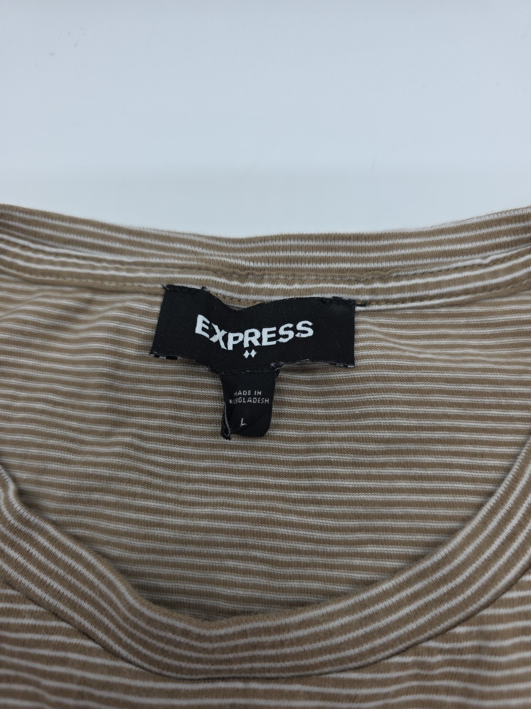 Express T-Shirt Men Large Striped Crew Neck 100%Cotton. #42507 gallery