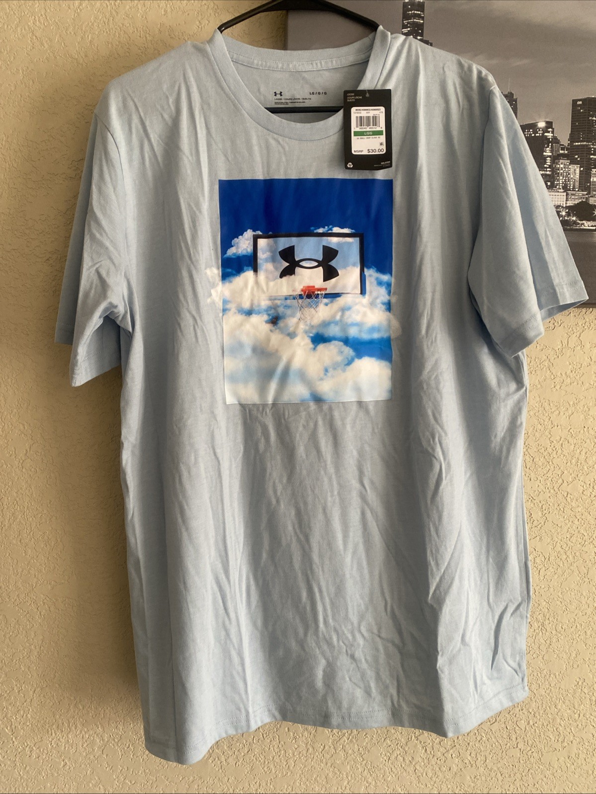 Under Armour Basketball Hoop Cloud Graphic T-Shirt Mens Large Light Blue NWT