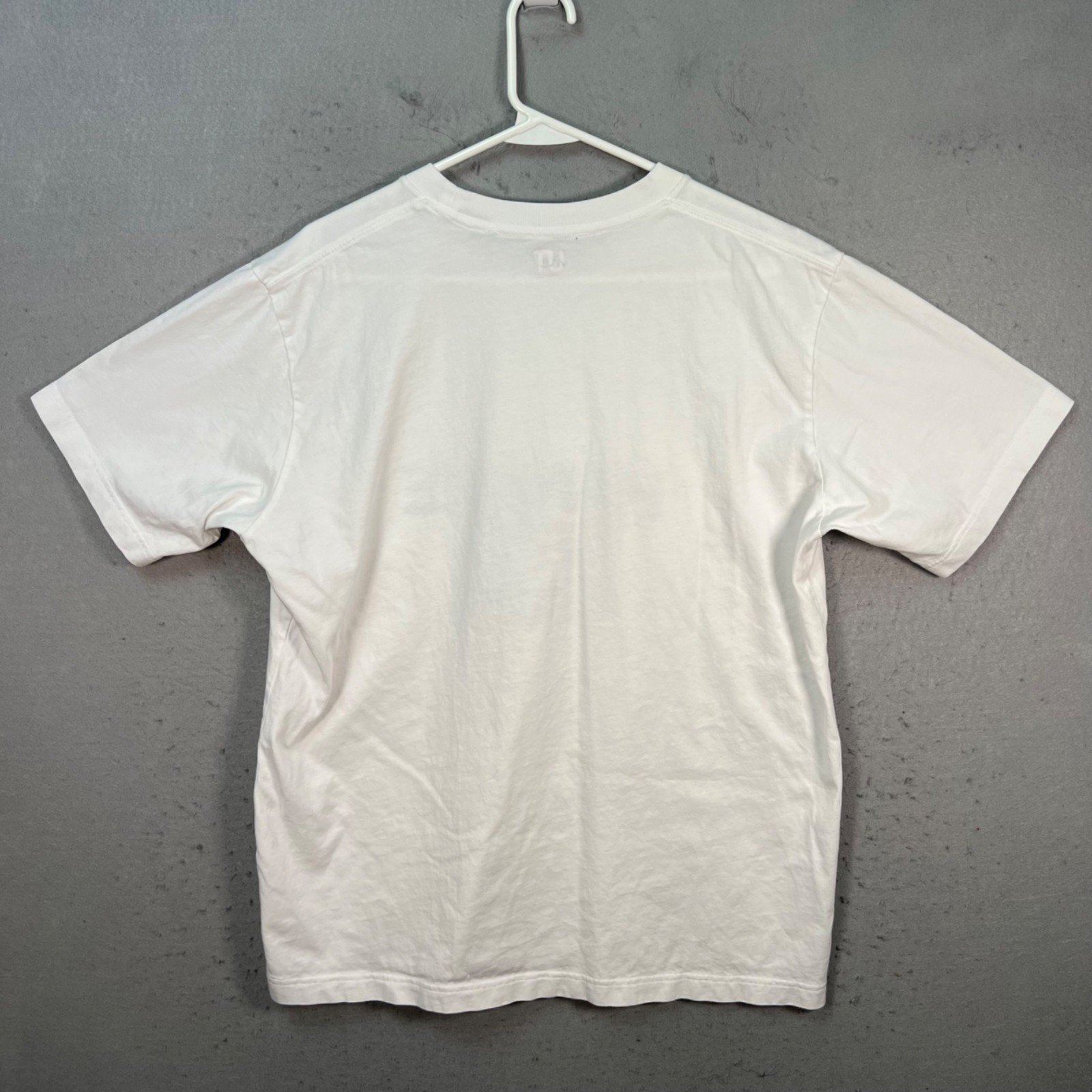 Uniqlo UT Handle With Care Graphic White T-Shirt Mens Large 100% Cotton gallery